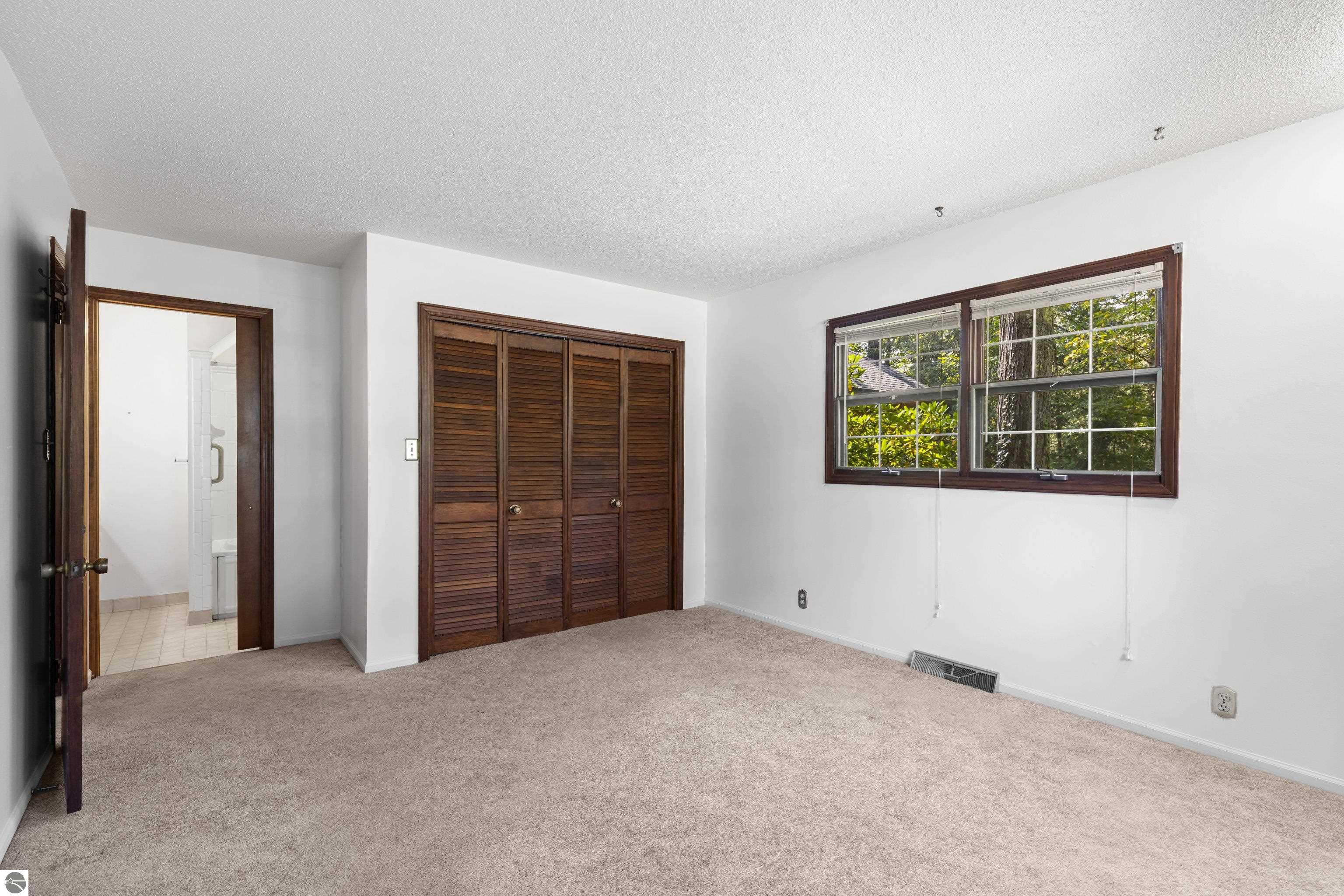 9095 Bear Creek Drive