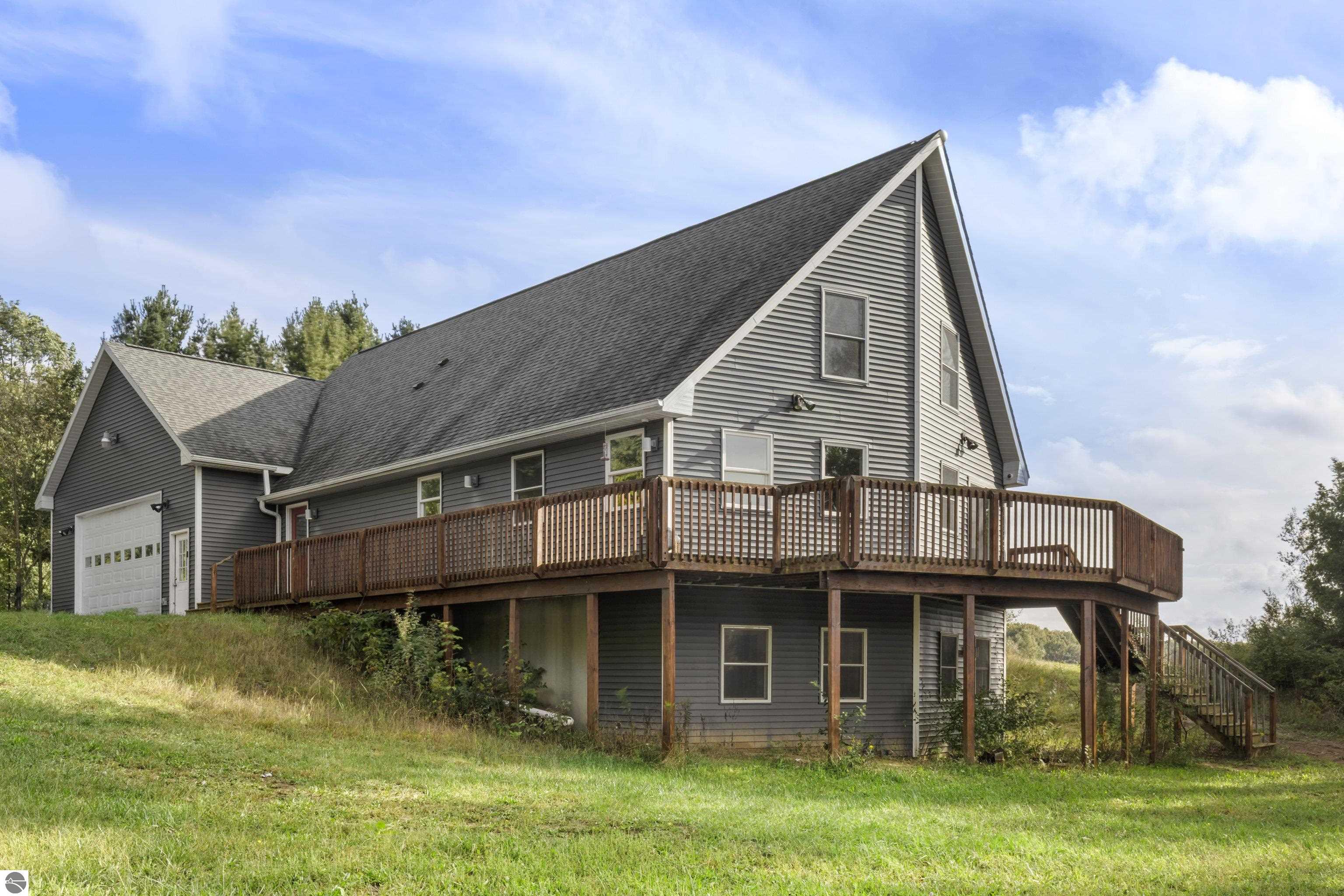 8240 Cadillac Highway