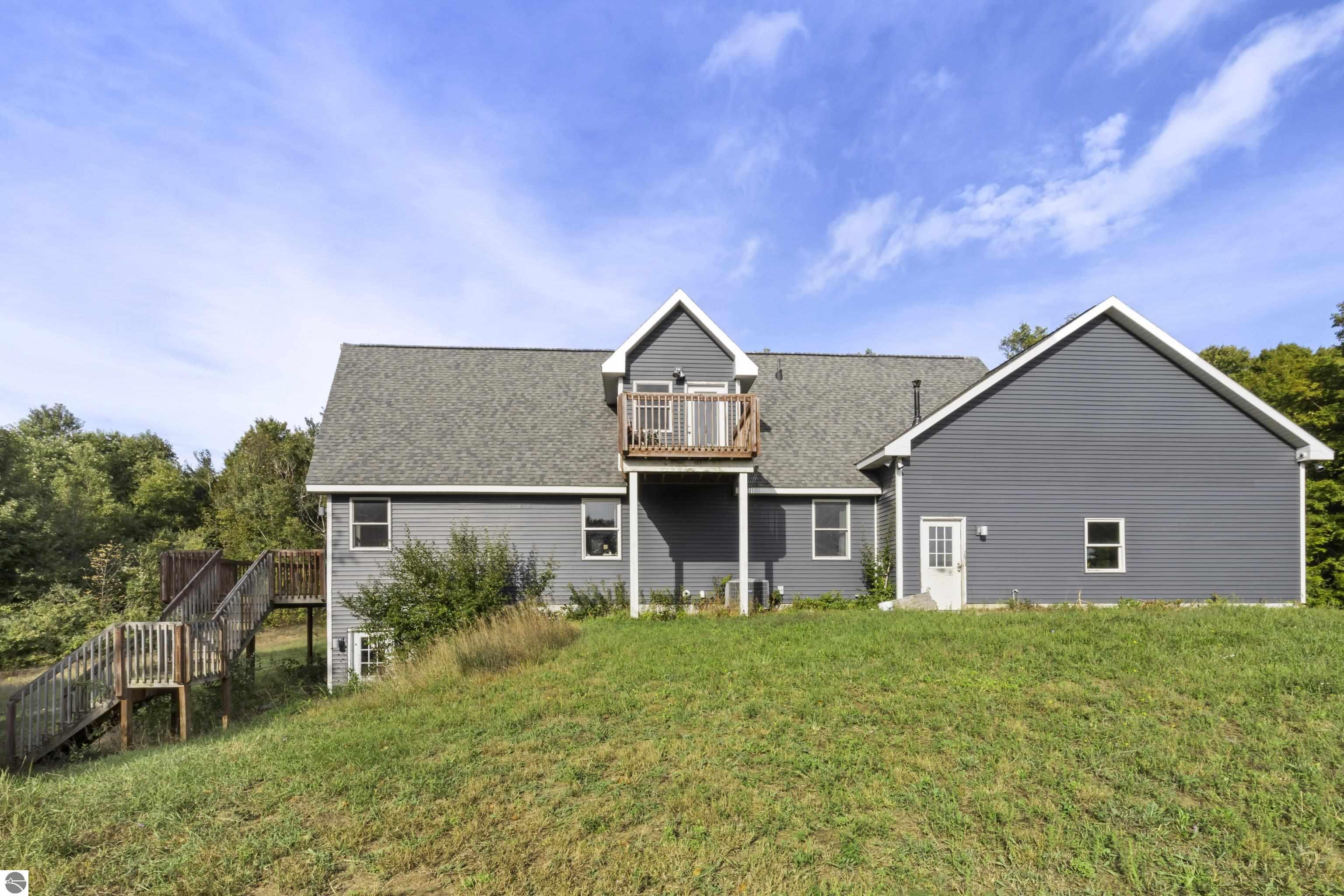 8240 Cadillac Highway