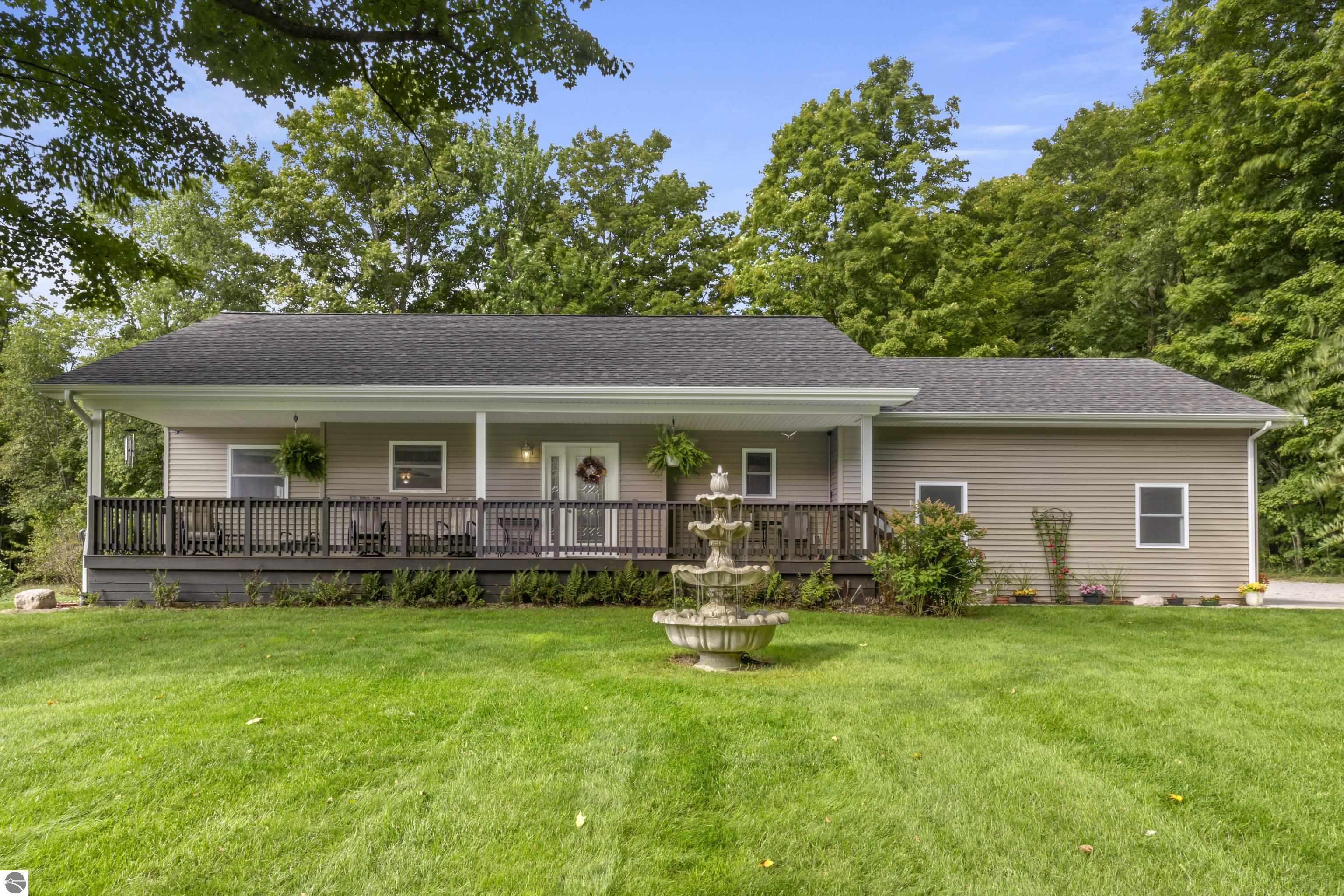 7686 Indian Hill Road