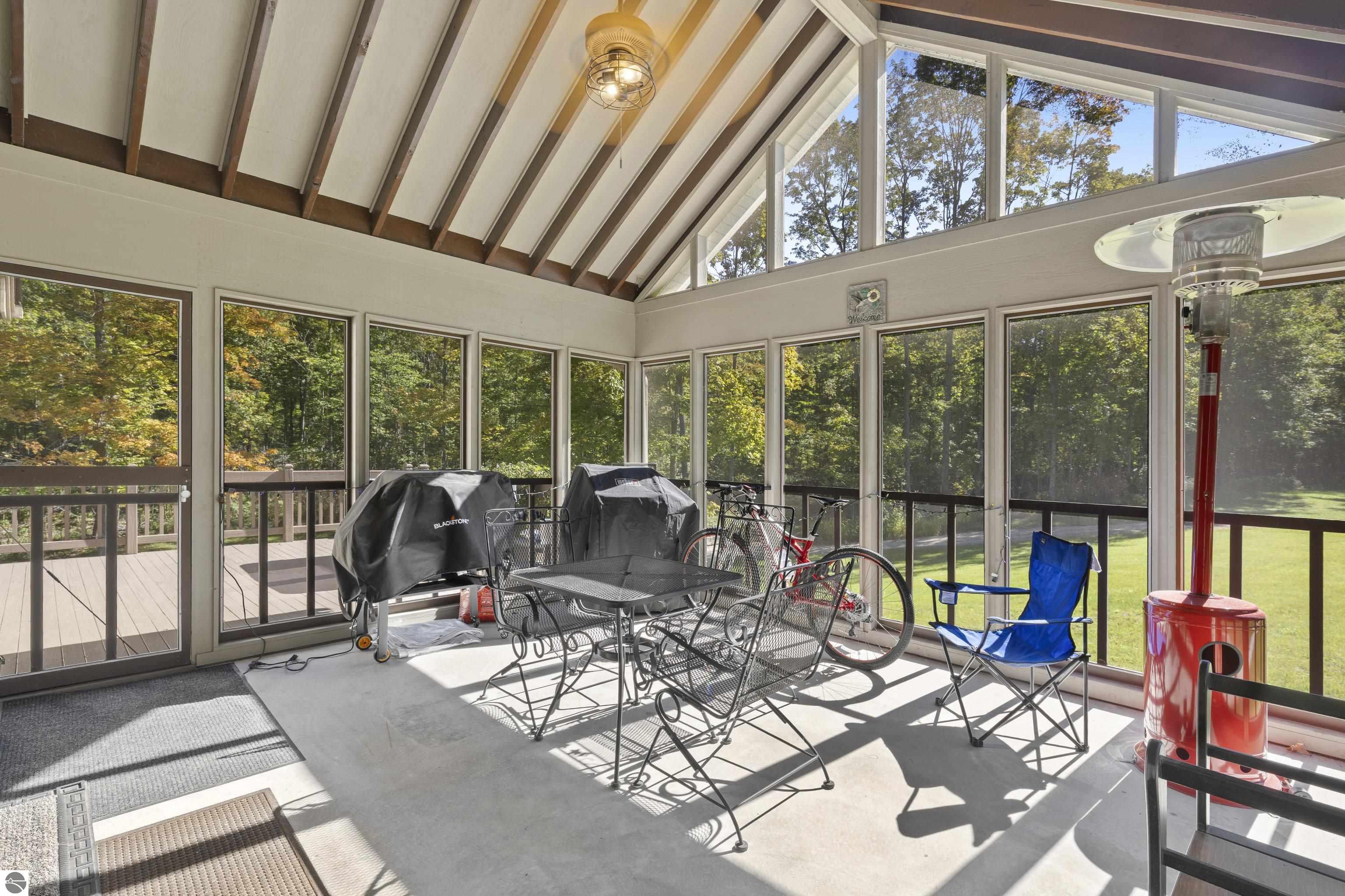 21125 Valencourt Road