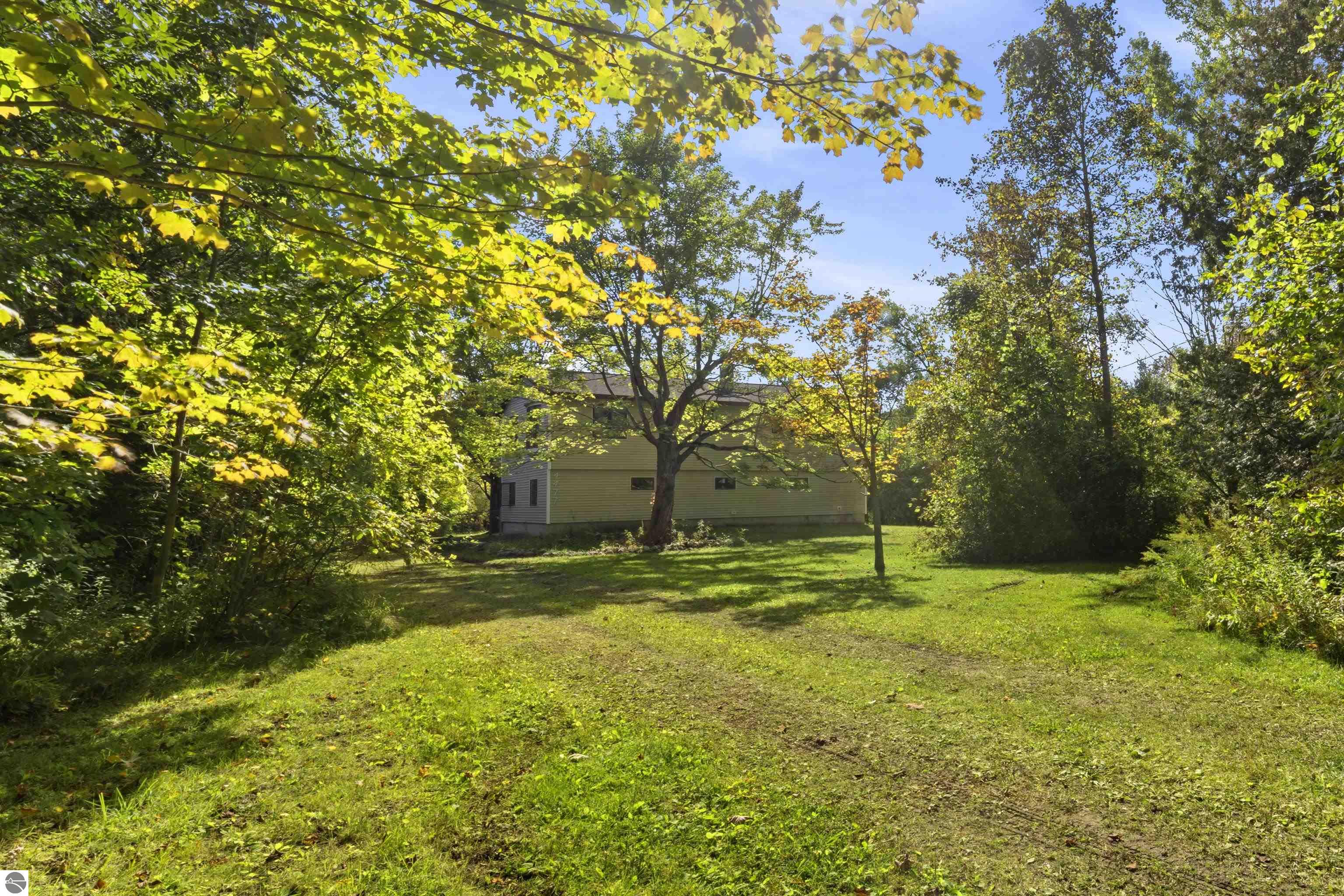 4477 Mollineaux Road