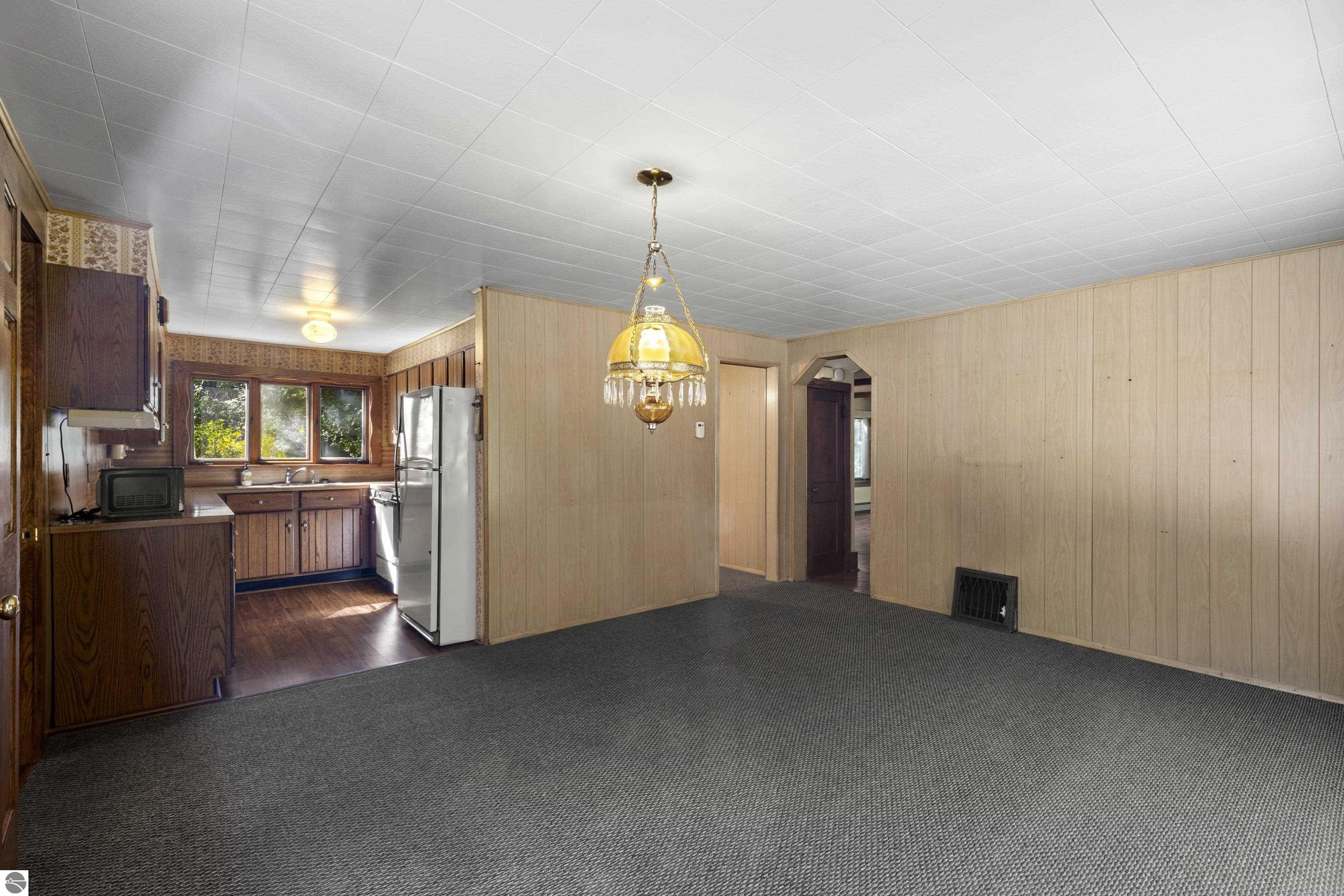 2683 Forrest Road