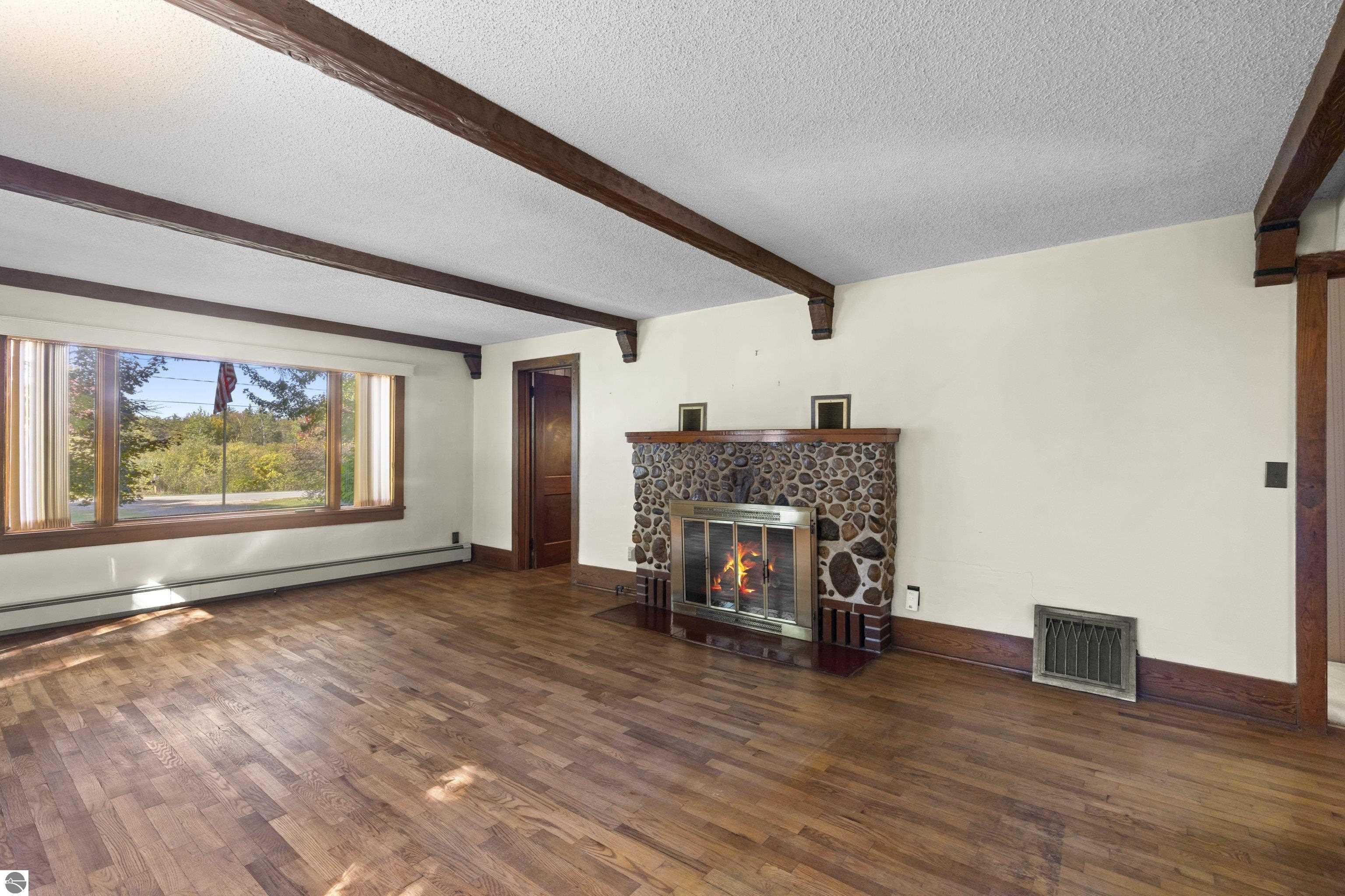2683 Forrest Road