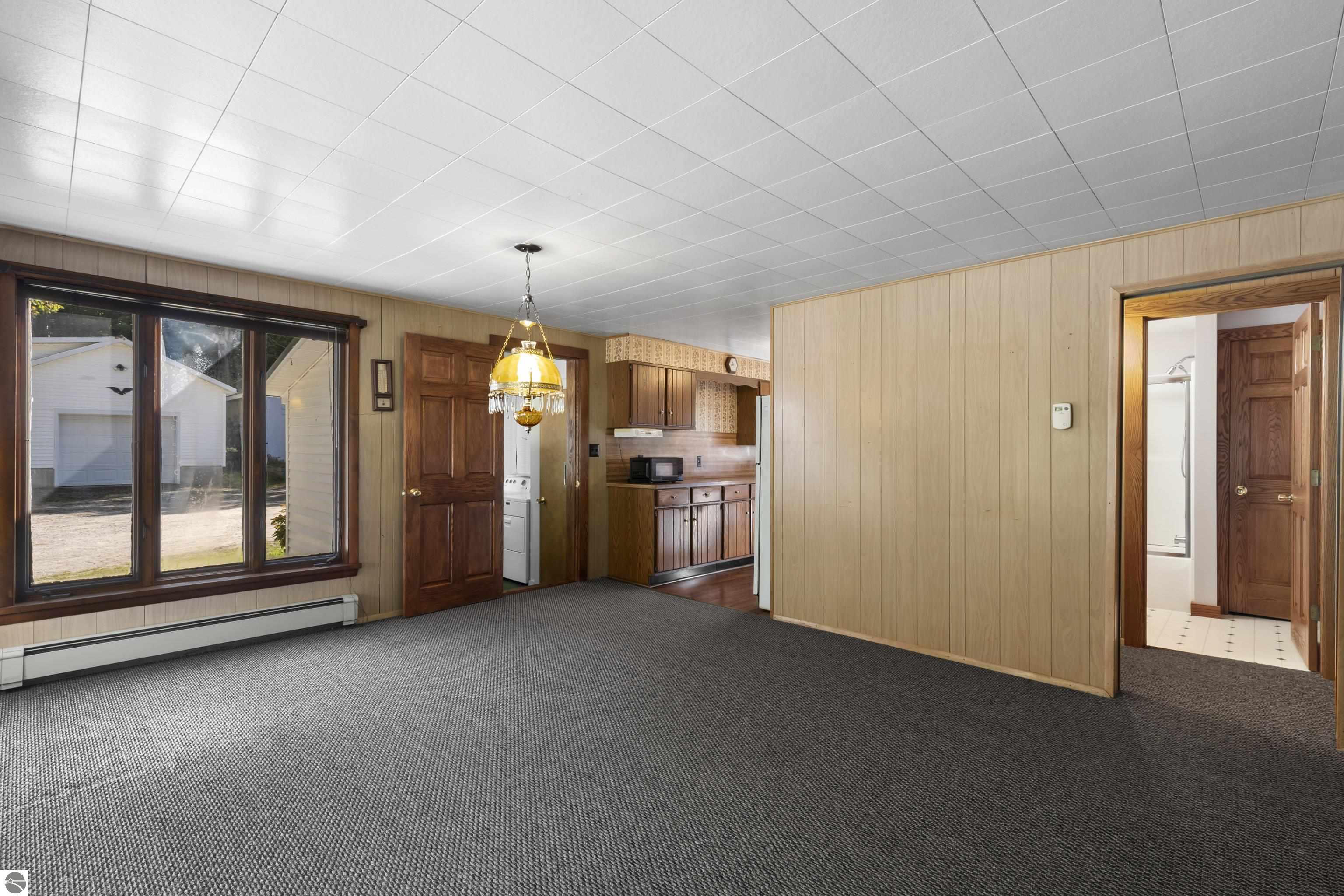 2683 Forrest Road