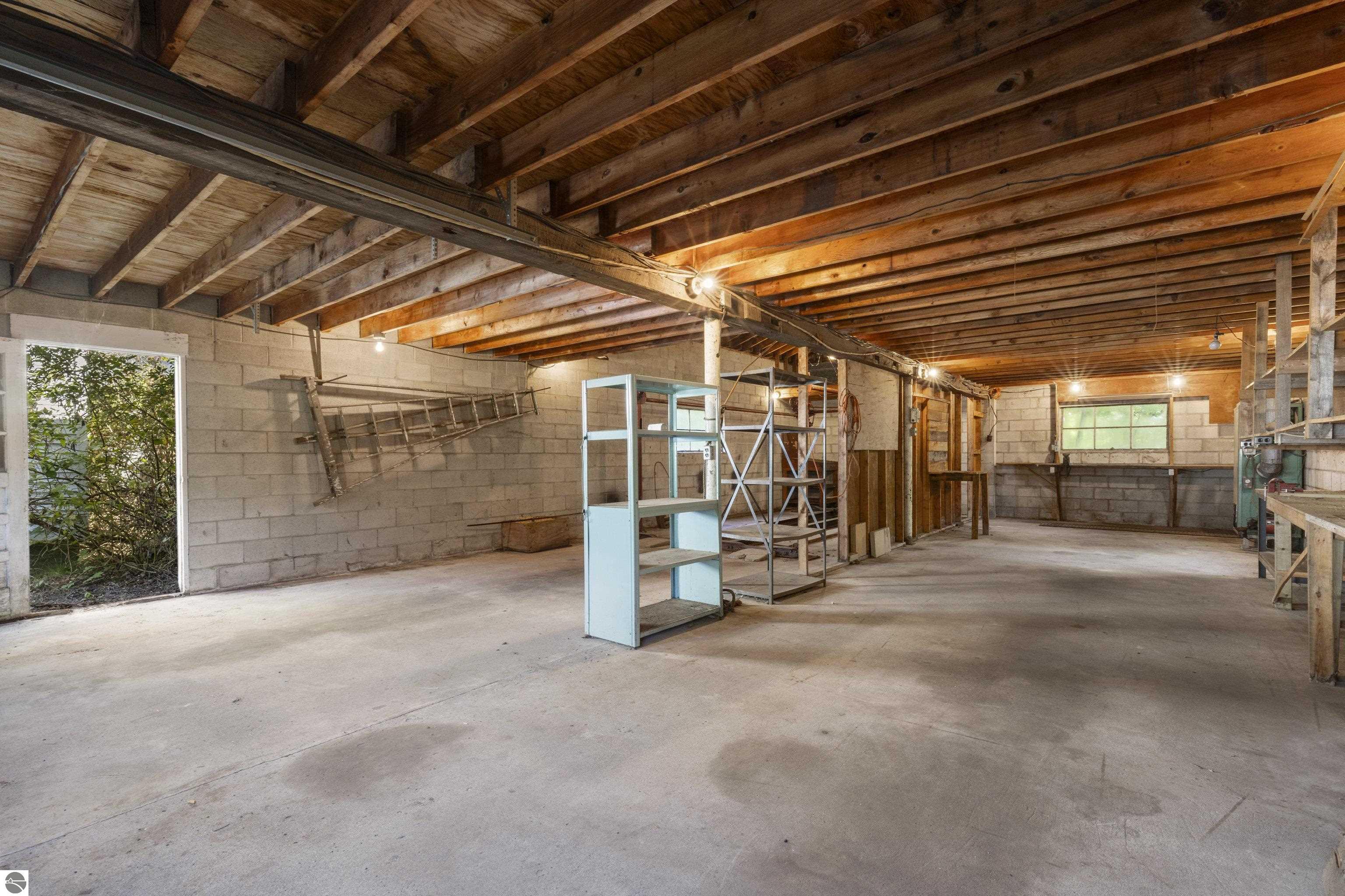 2683 Forrest Road