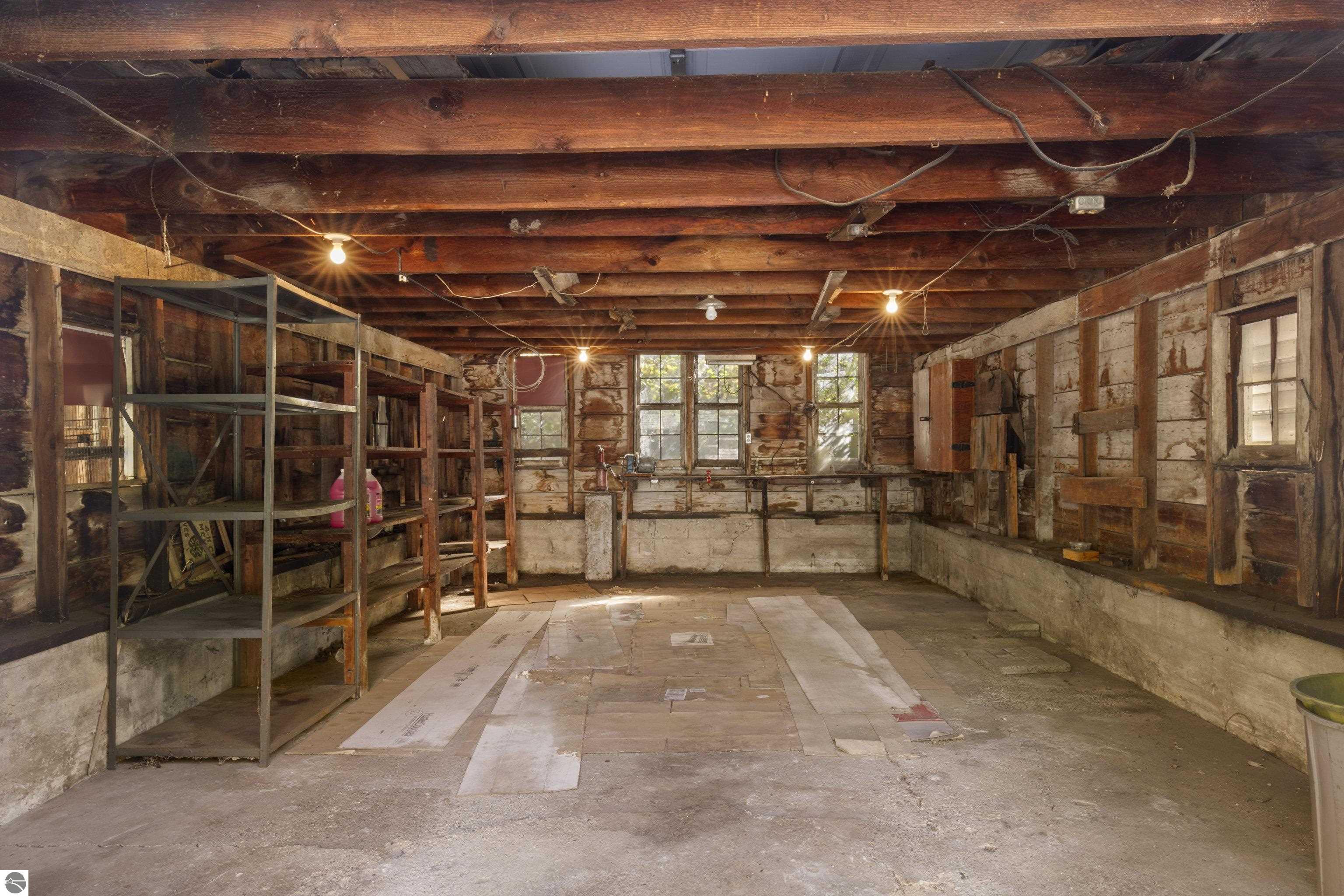 2683 Forrest Road