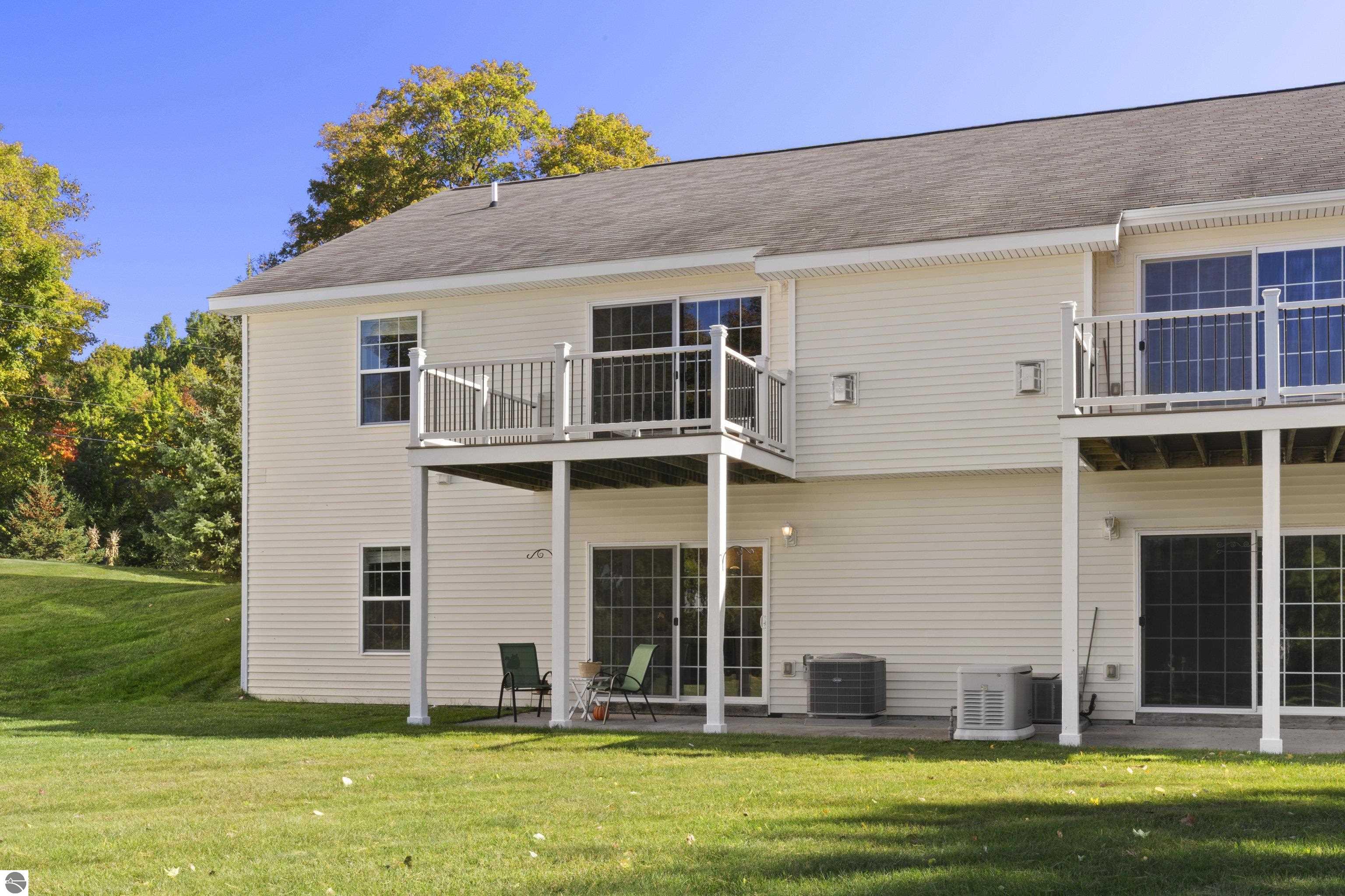 6563 MacDonald Road # 8 Unit: #8