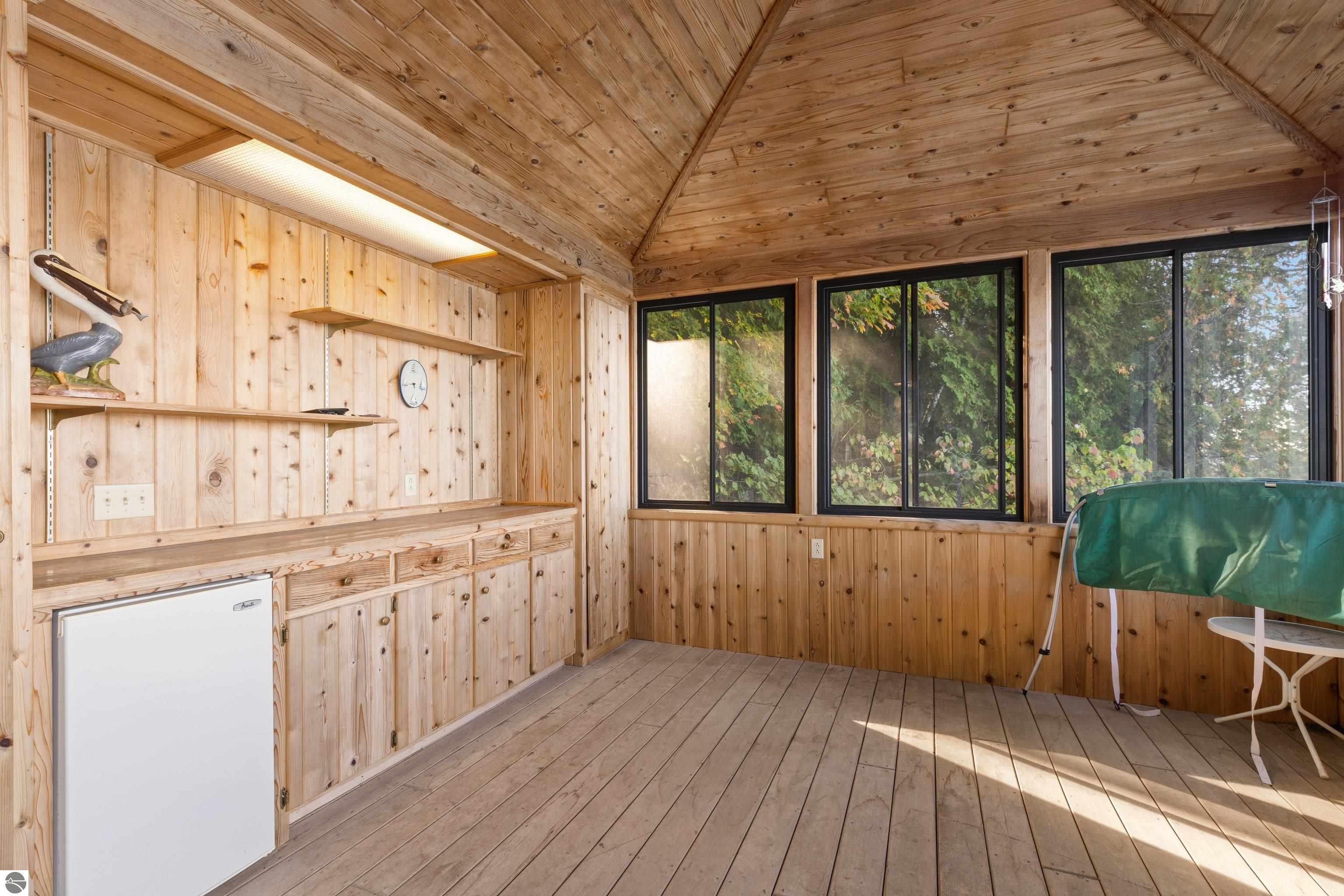 3810 Deer Ridge Trail