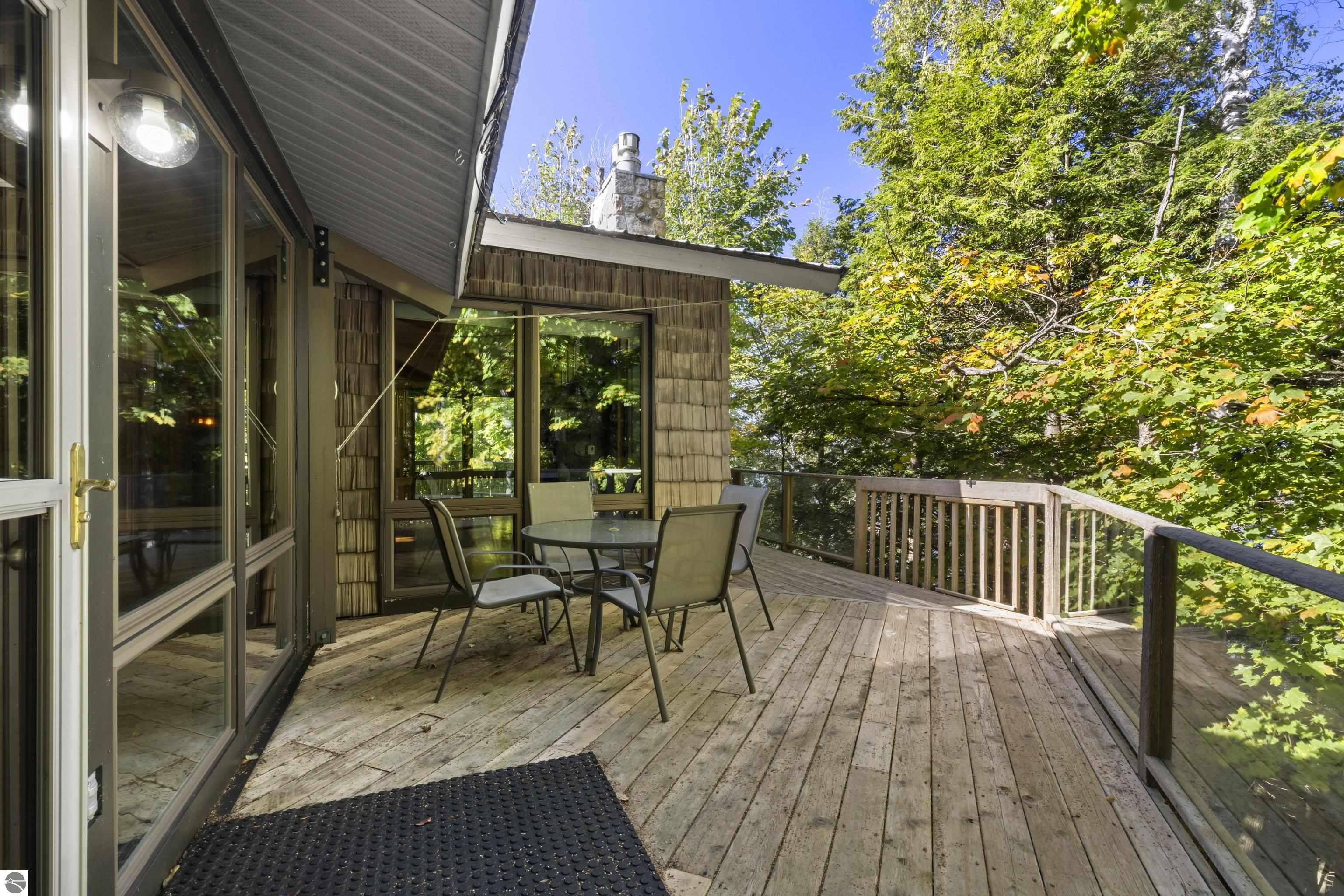 3810 Deer Ridge Trail