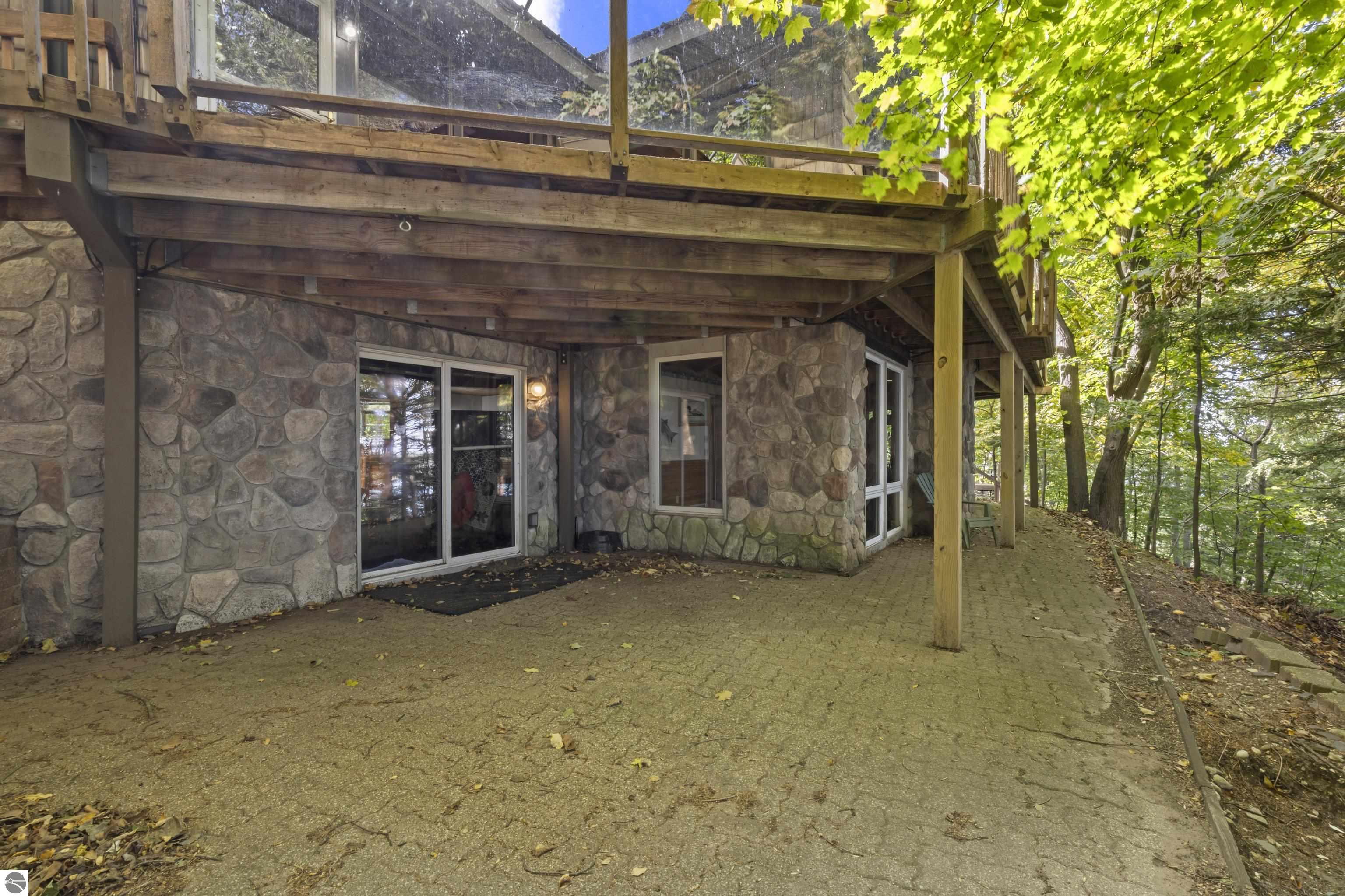 3810 Deer Ridge Trail