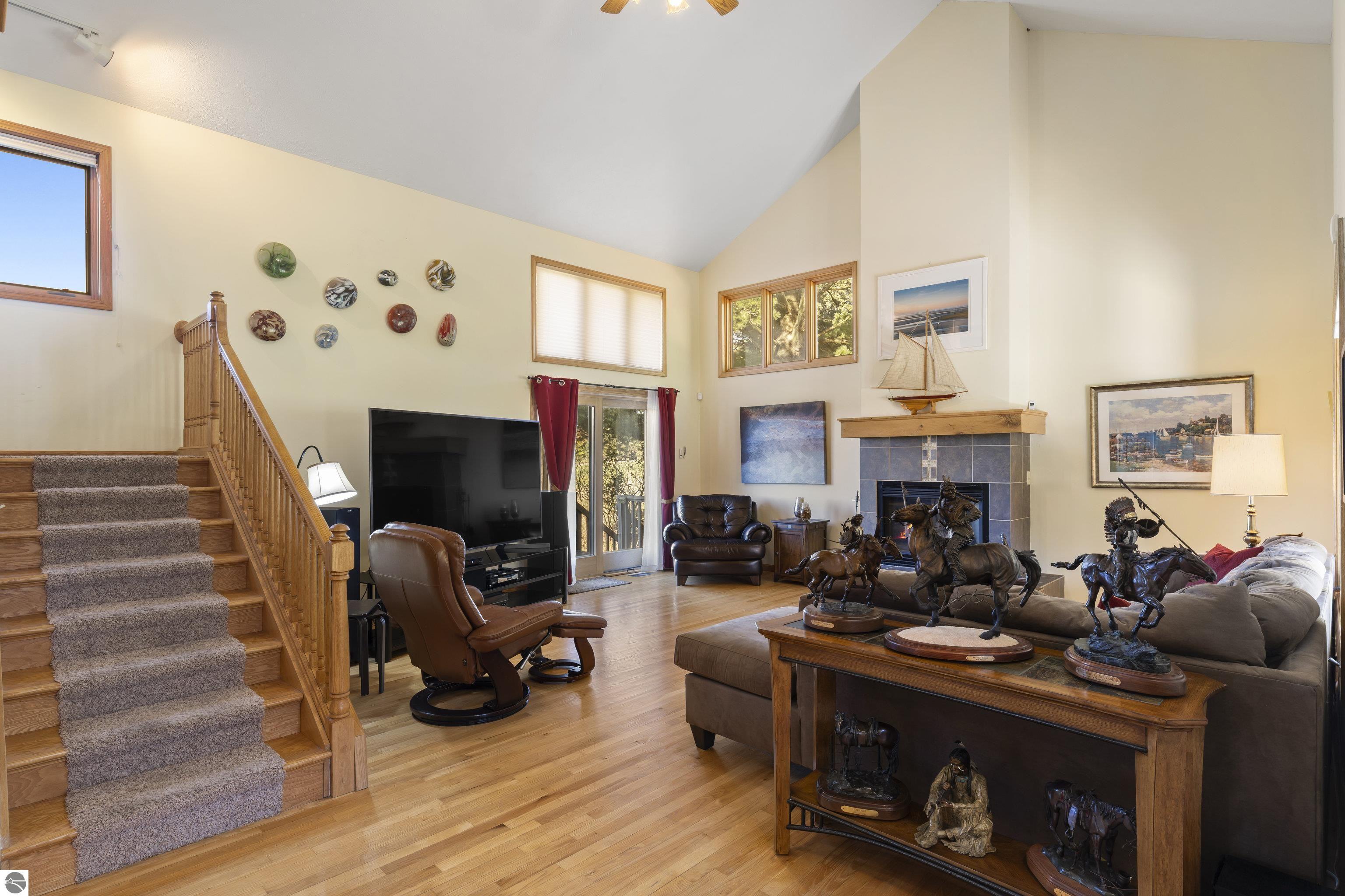 8505 Fairway Drive