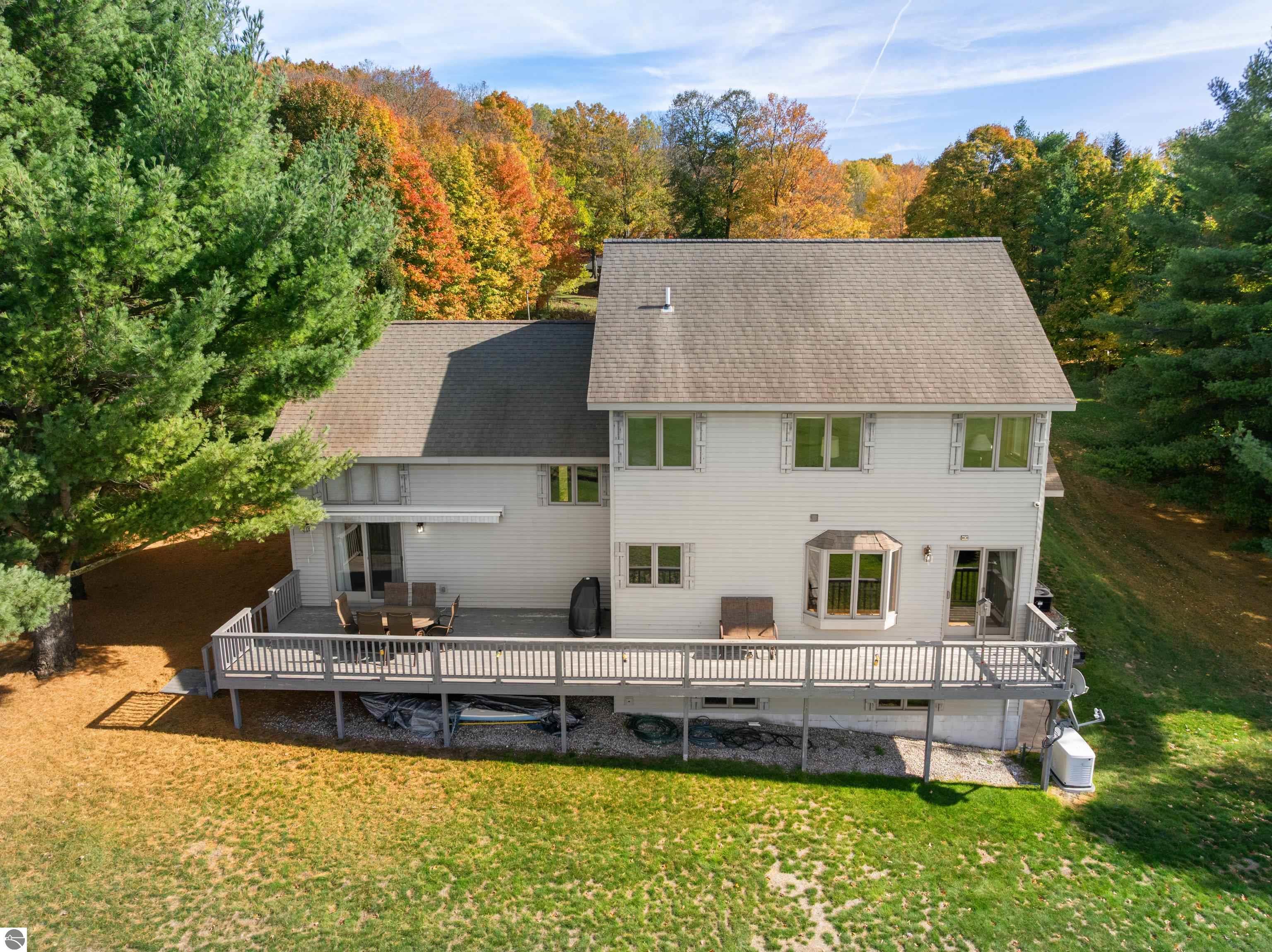 8505 Fairway Drive