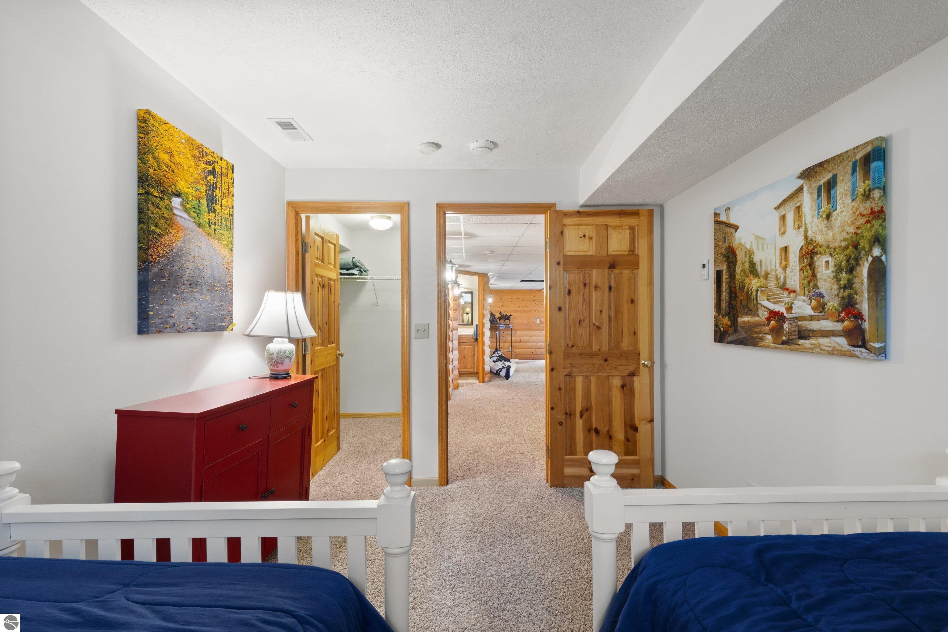 8505 Fairway Drive