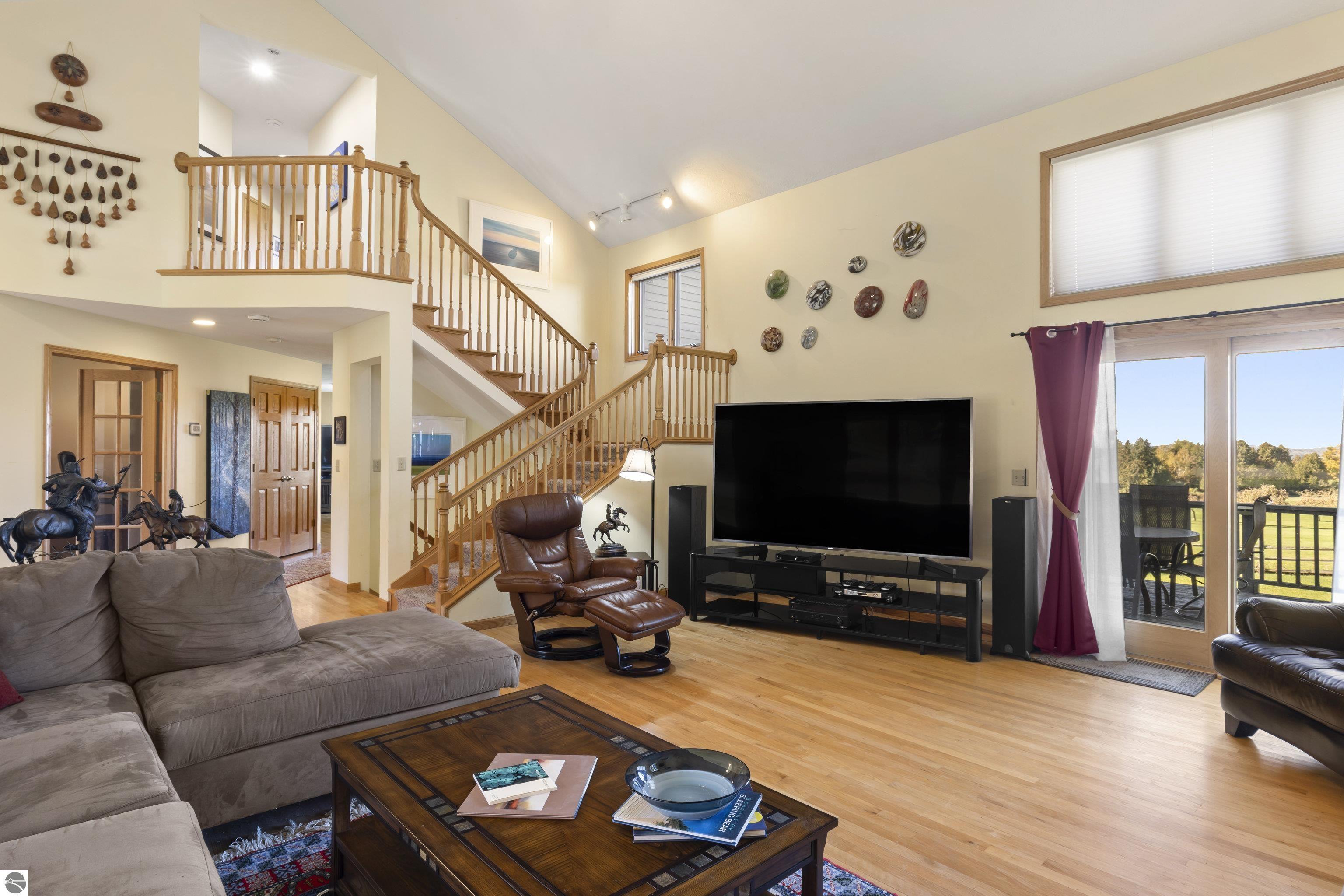 8505 Fairway Drive