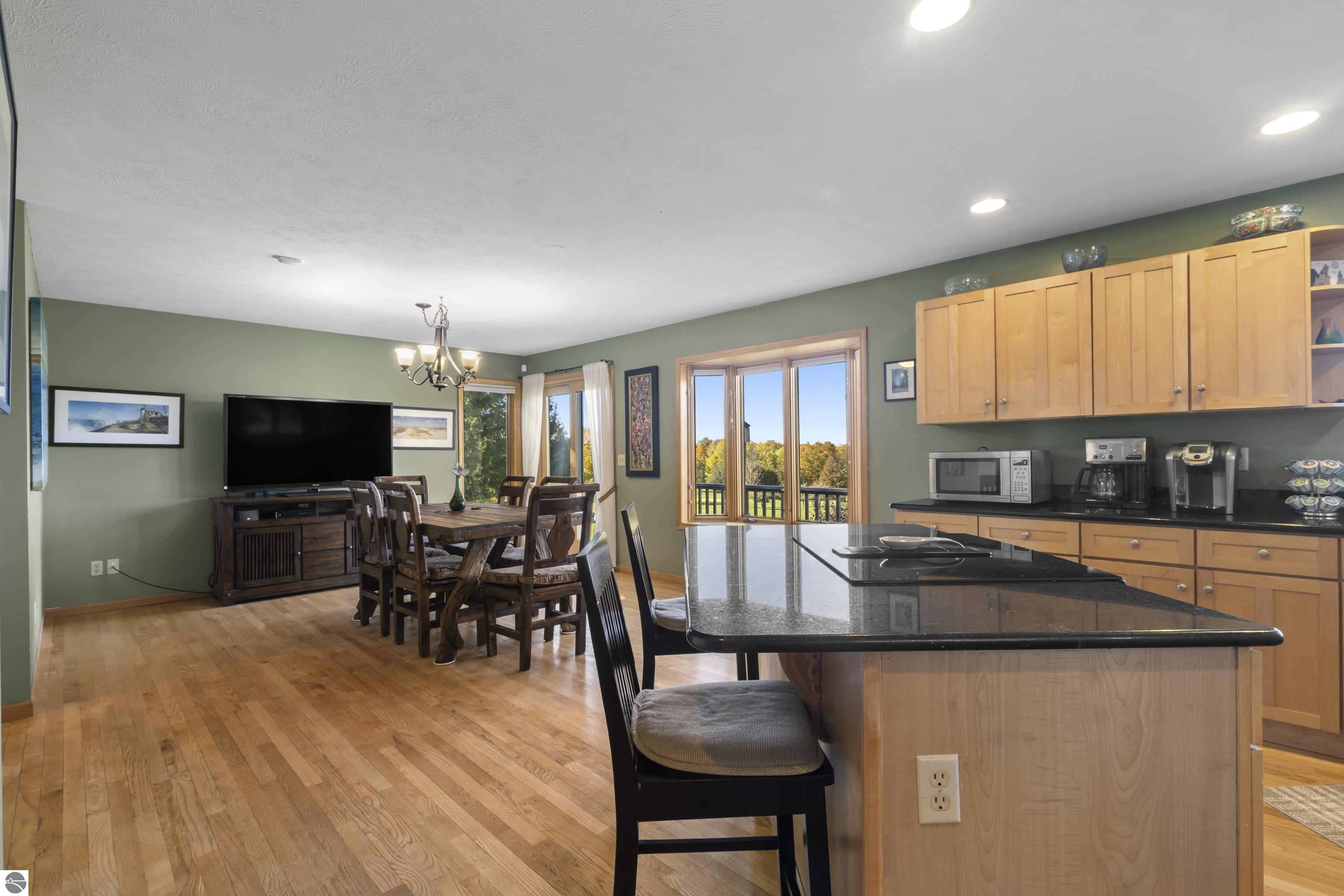 8505 Fairway Drive