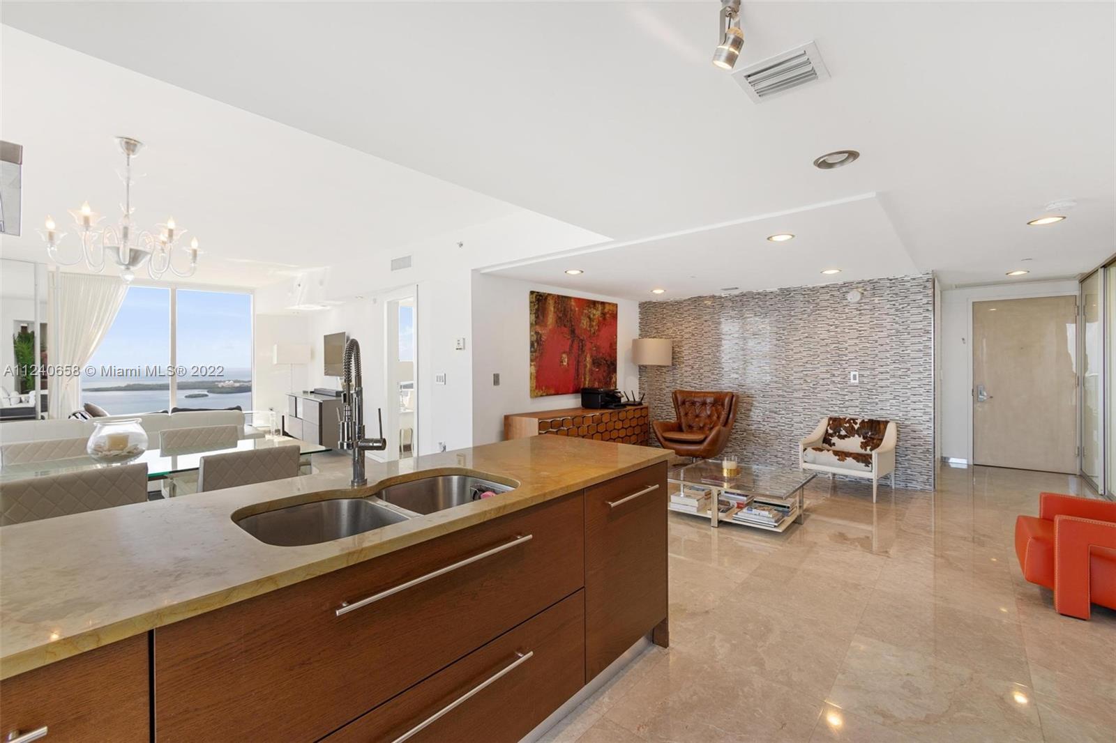 495 Brickell Ave # 5302