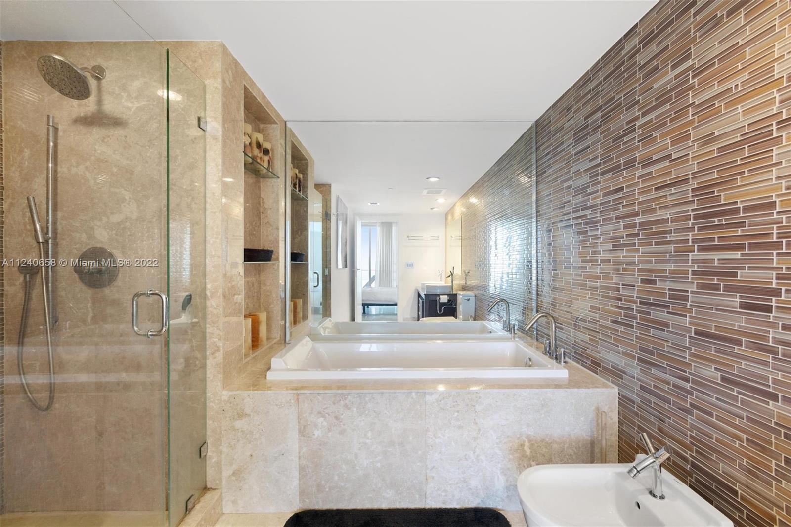 495 Brickell Ave # 5302
