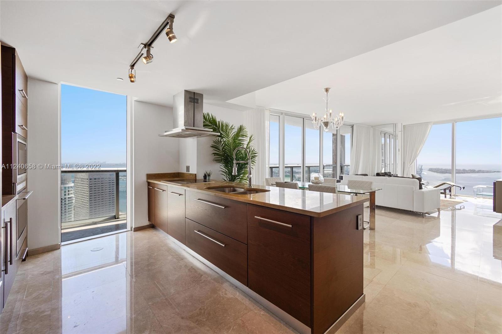 495 Brickell Ave # 5302