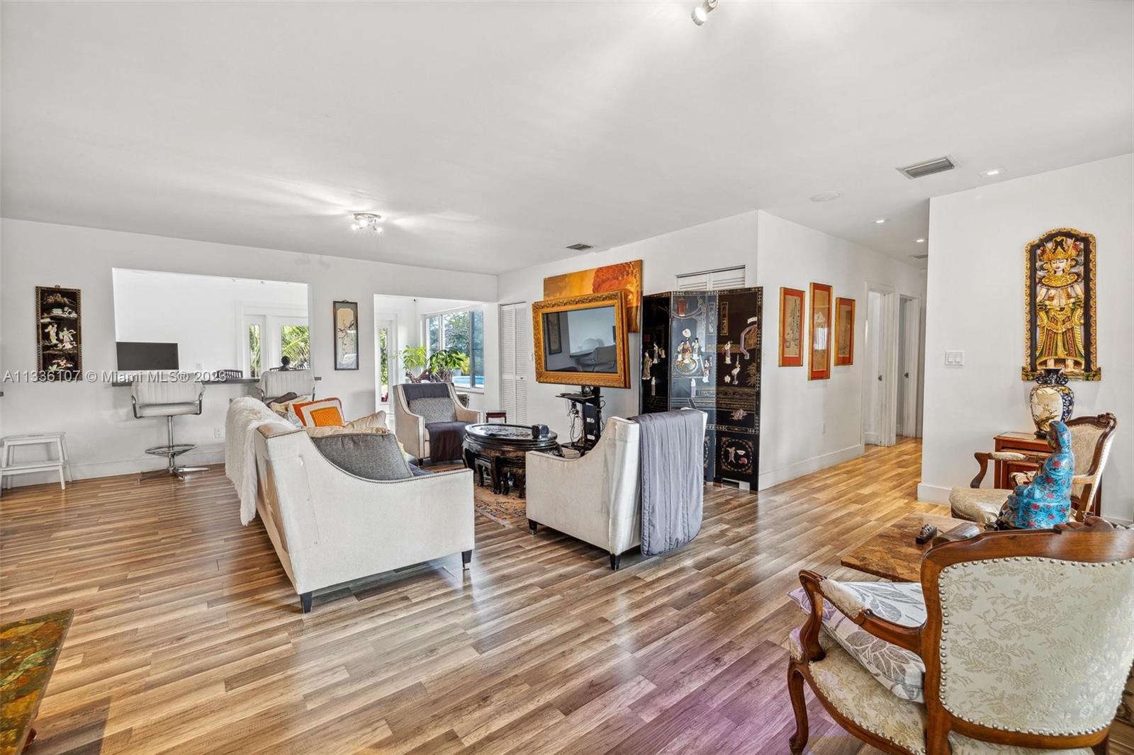 293 S Biscayne River Dr