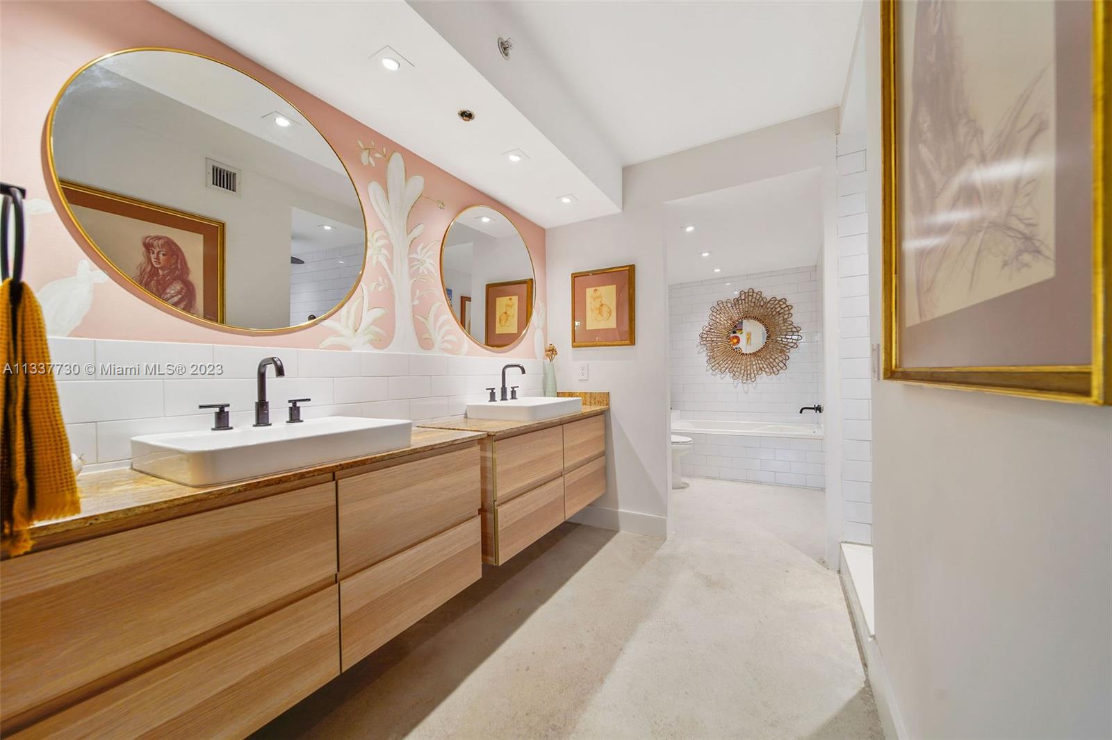 245 Michigan Ave # 5 Unit: LG-5