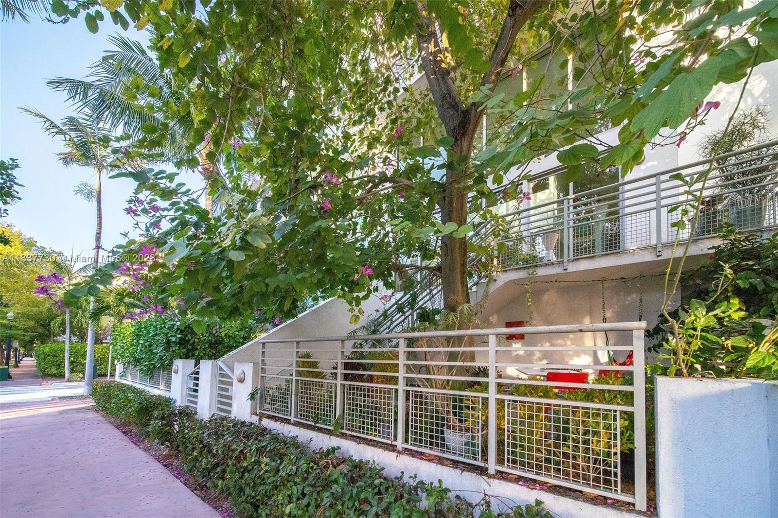 245 Michigan Ave # 5 Unit: LG-5