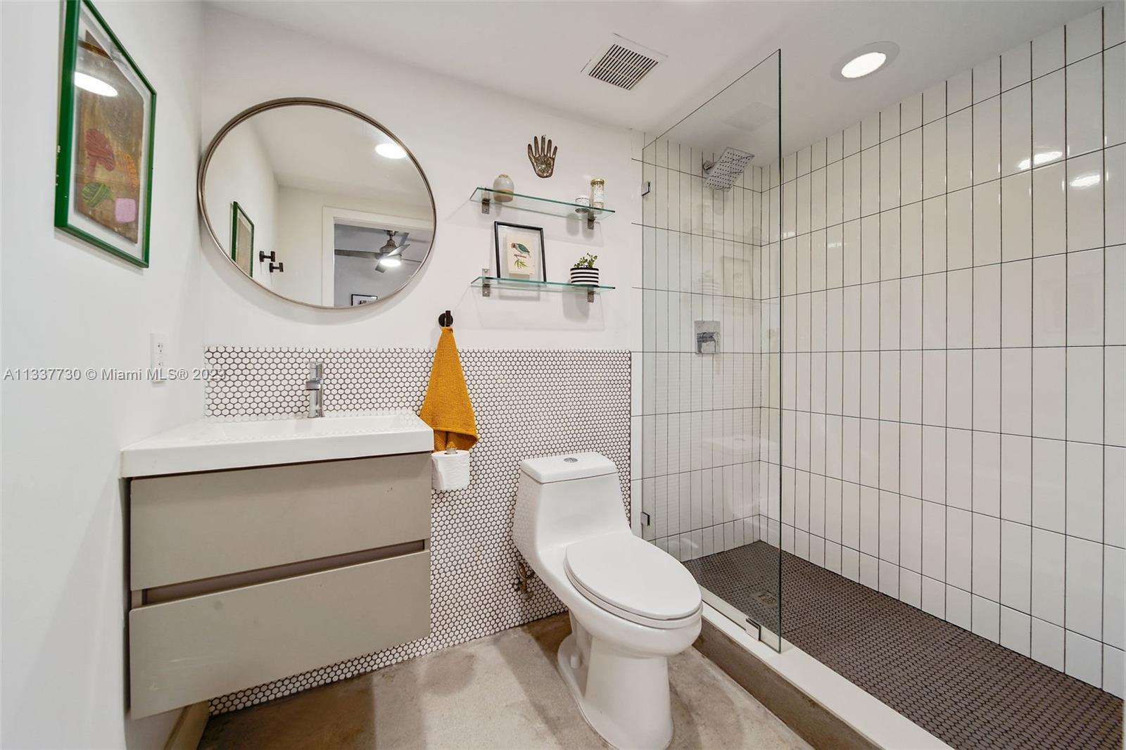 245 Michigan Ave # 5 Unit: LG-5