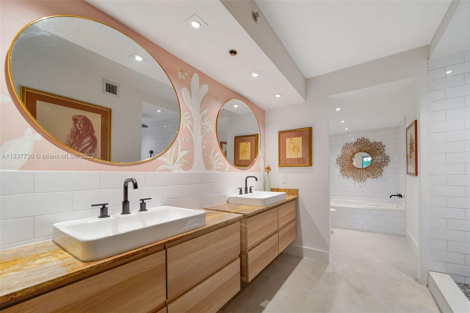 245 Michigan Ave # 5 Unit: LG-5