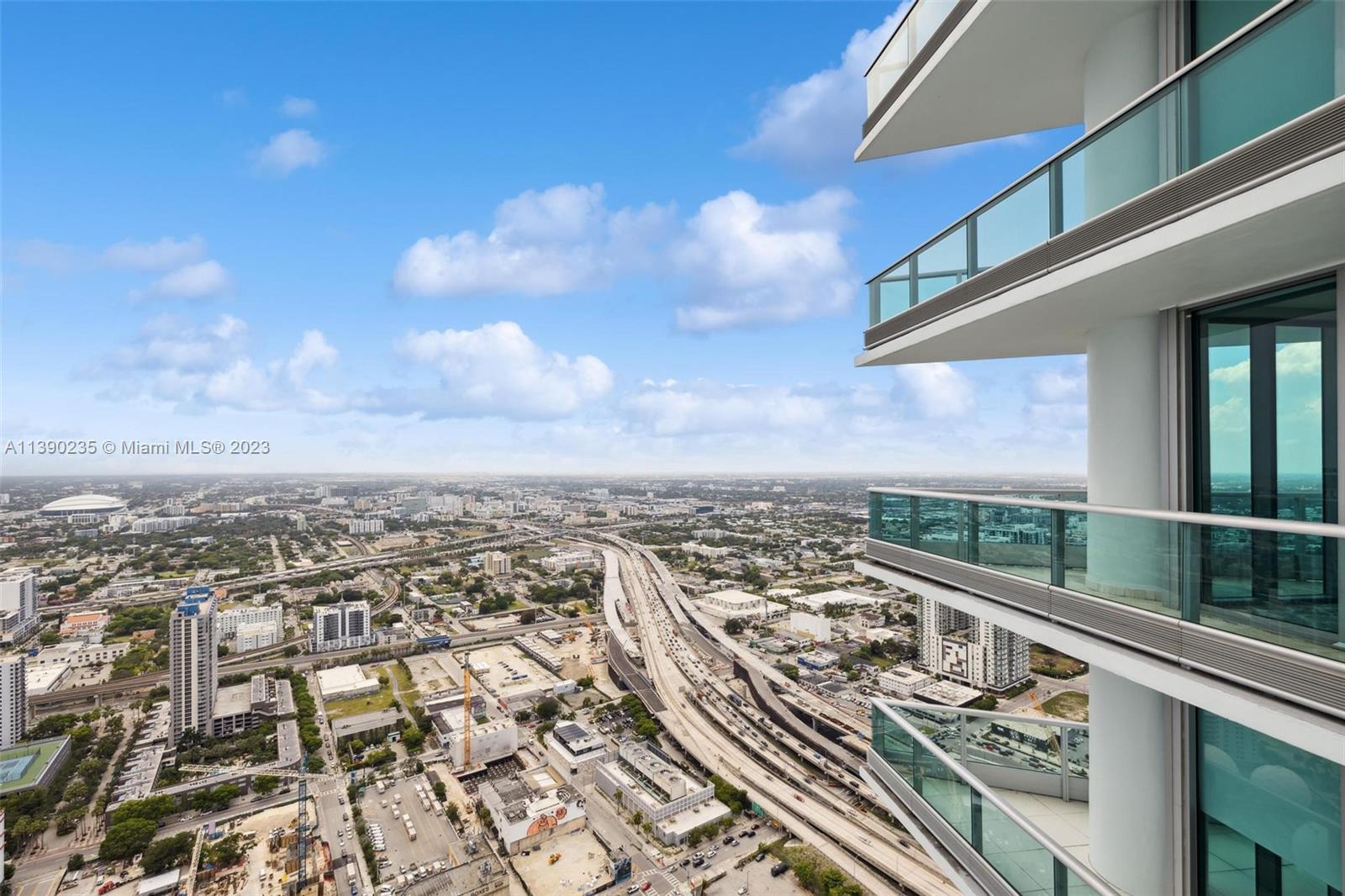 900 Biscayne Blvd # 6009 Unit: PH-6009