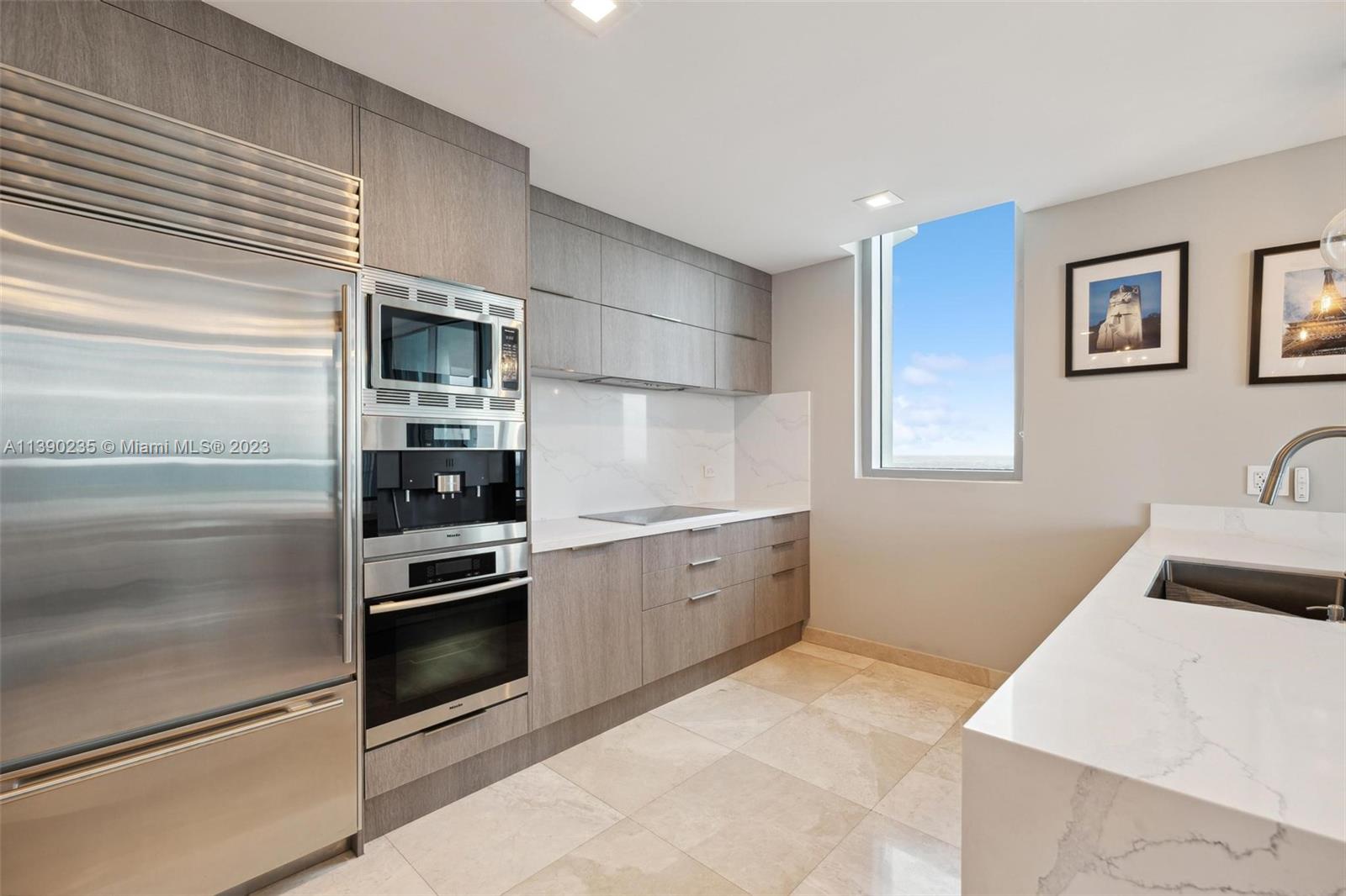 900 Biscayne Blvd # 6009 Unit: PH-6009