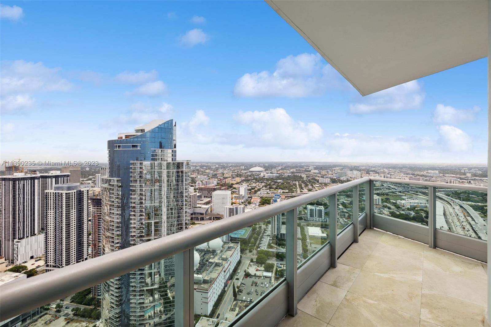 900 Biscayne Blvd # 6009 Unit: PH-6009