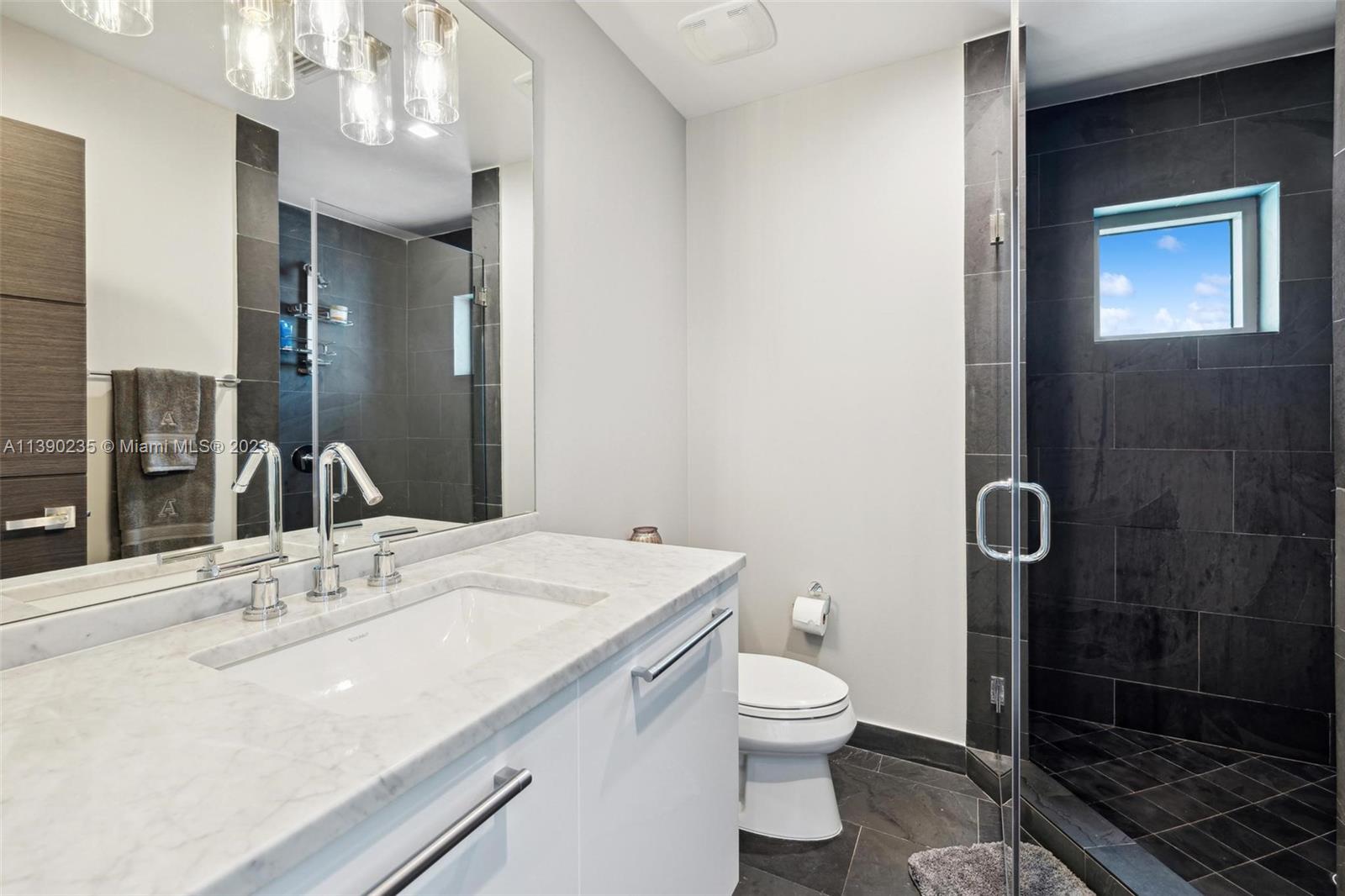 900 Biscayne Blvd # 6009 Unit: PH-6009