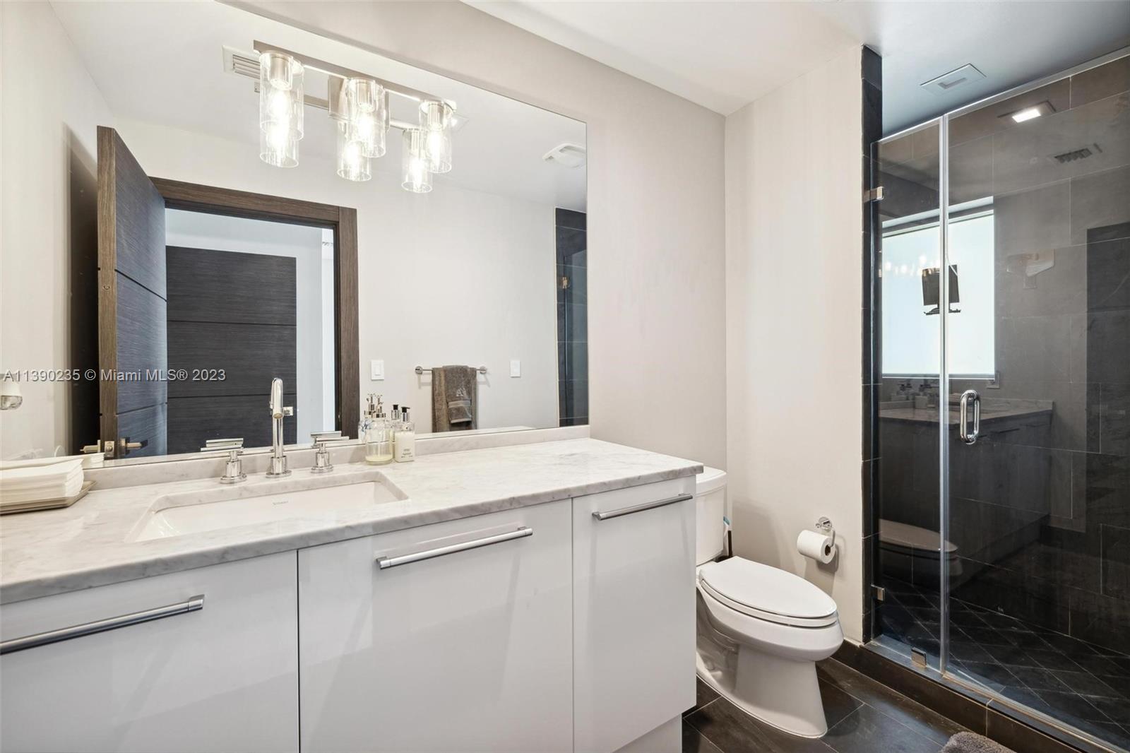 900 Biscayne Blvd # 6009 Unit: PH-6009