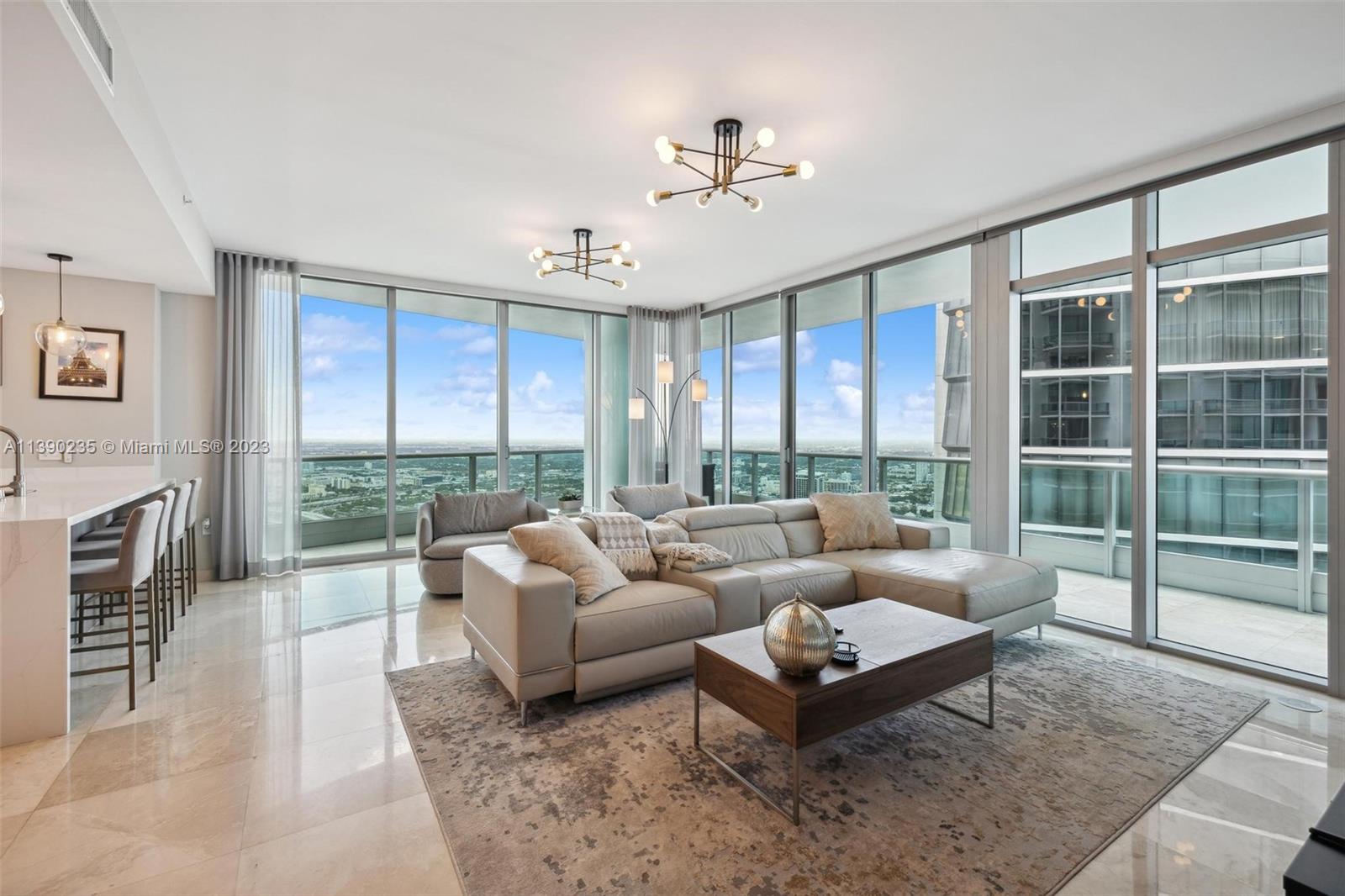 900 Biscayne Blvd # 6009 Unit: PH-6009