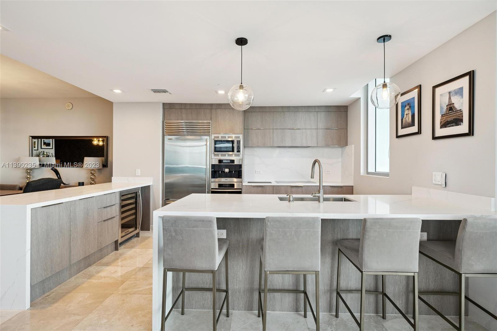 900 Biscayne Blvd # 6009 Unit: PH-6009
