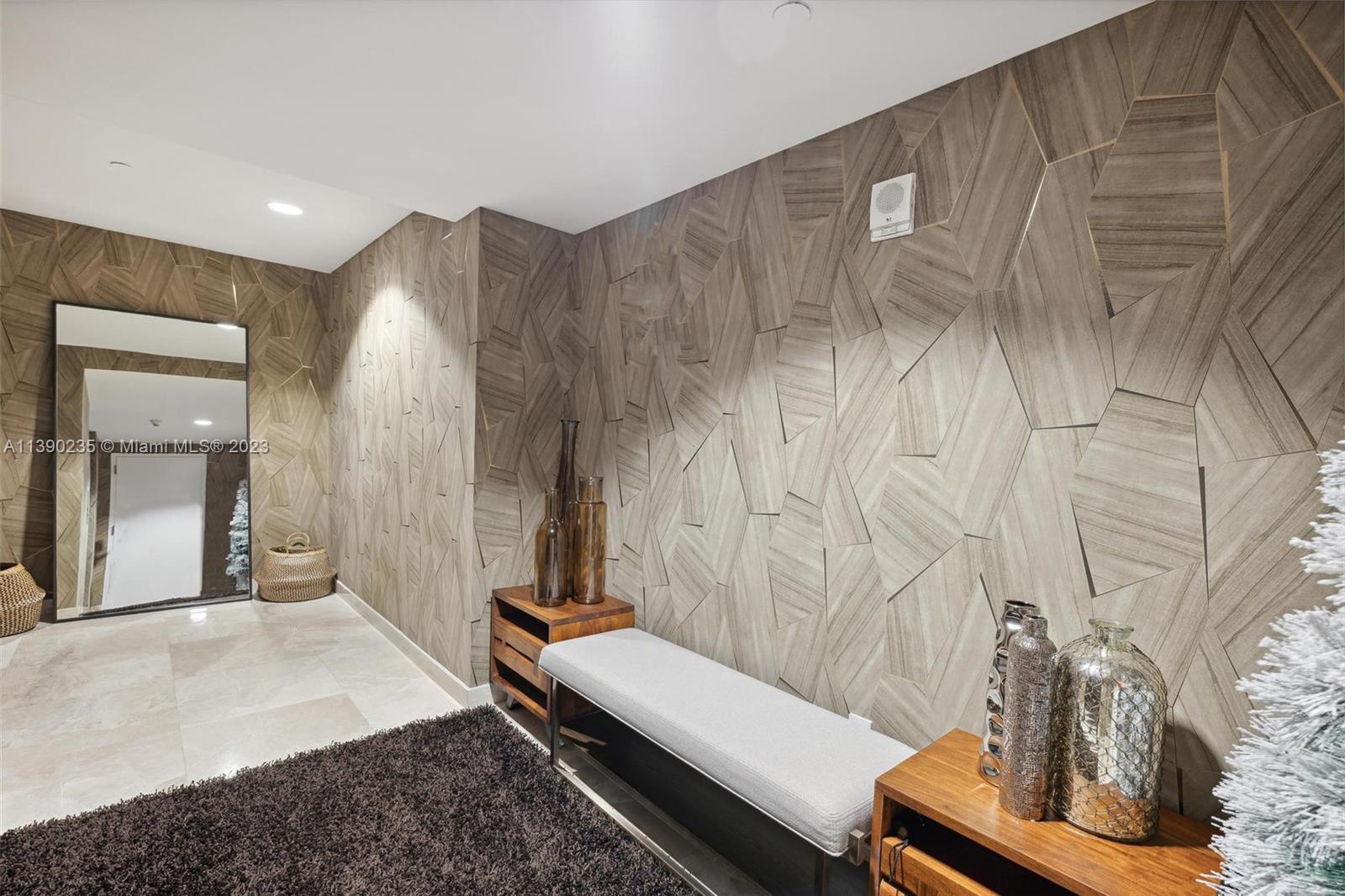 900 Biscayne Blvd # 6009 Unit: PH-6009