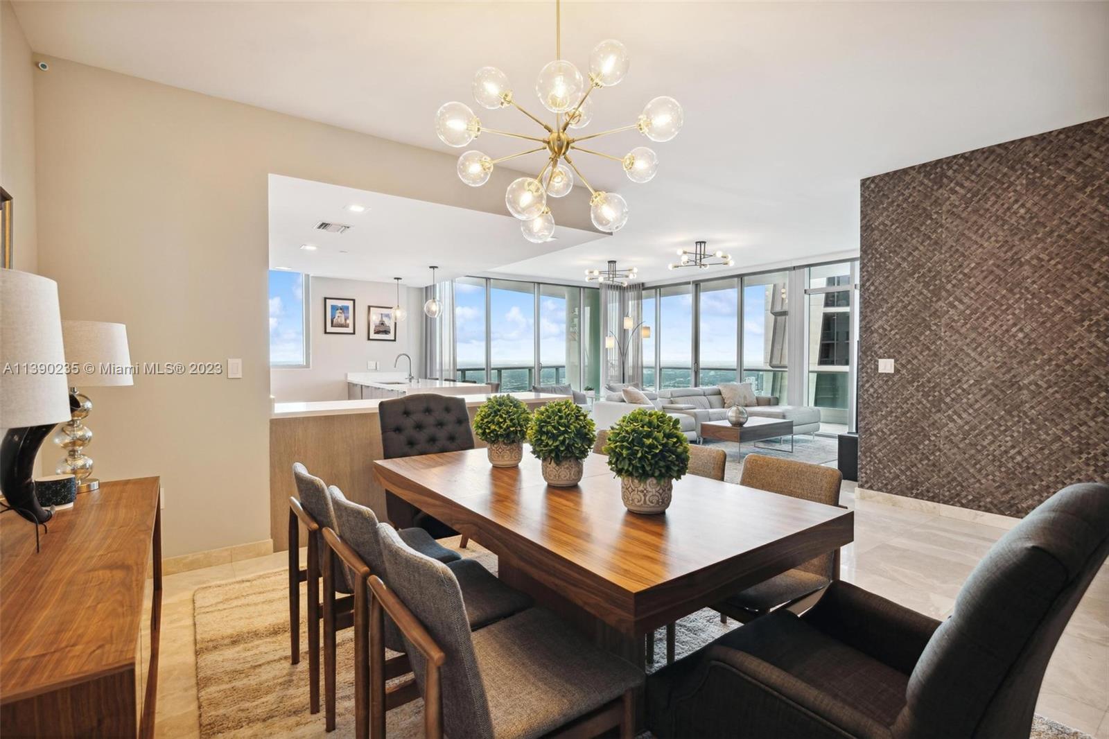 900 Biscayne Blvd # 6009 Unit: PH-6009