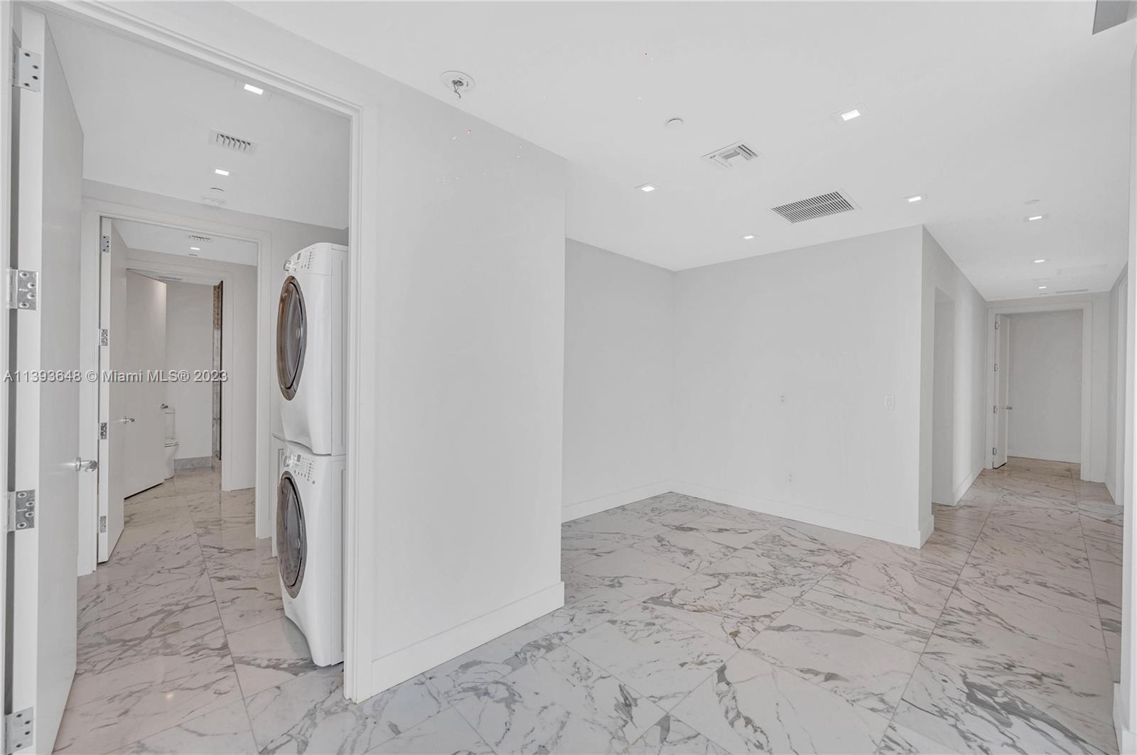 16901 Collins Ave # 4505