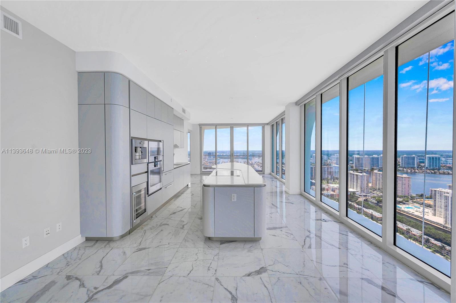 16901 Collins Ave # 4505