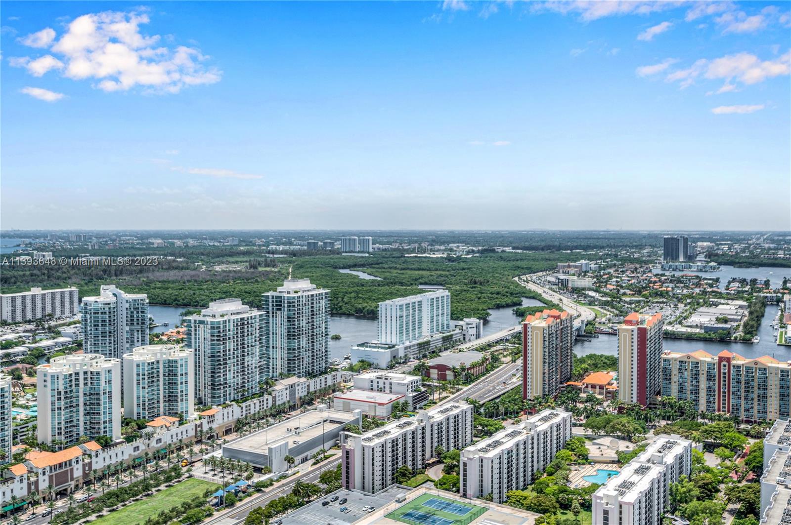 16901 Collins Ave # 4505