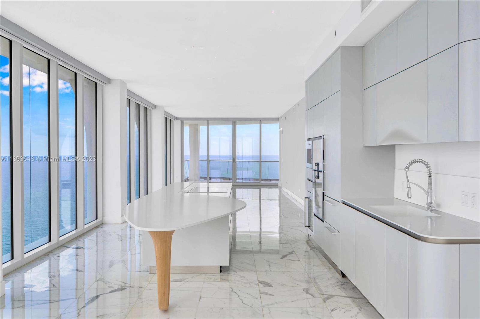 16901 Collins Ave # 4505