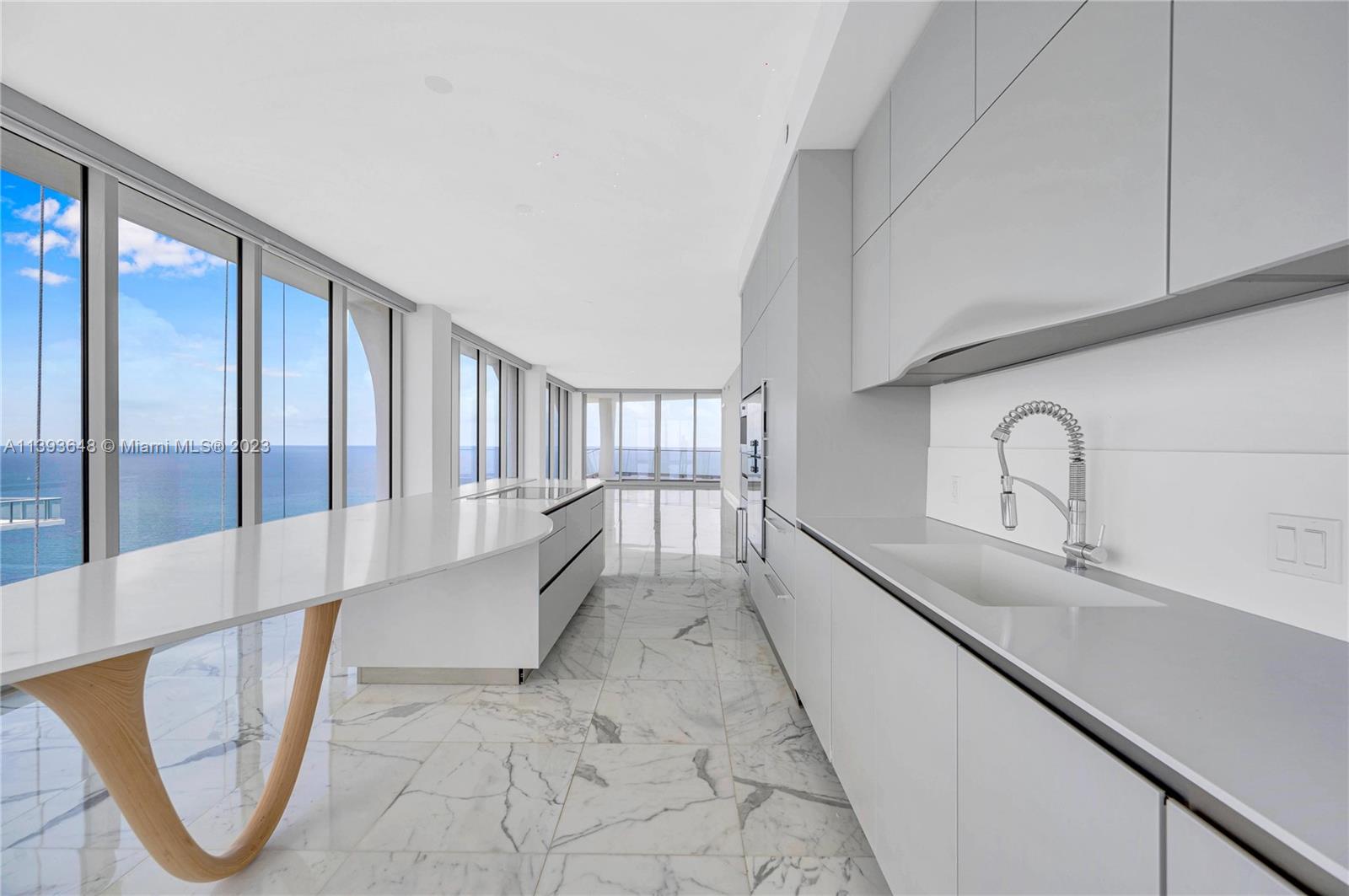 16901 Collins Ave # 4505