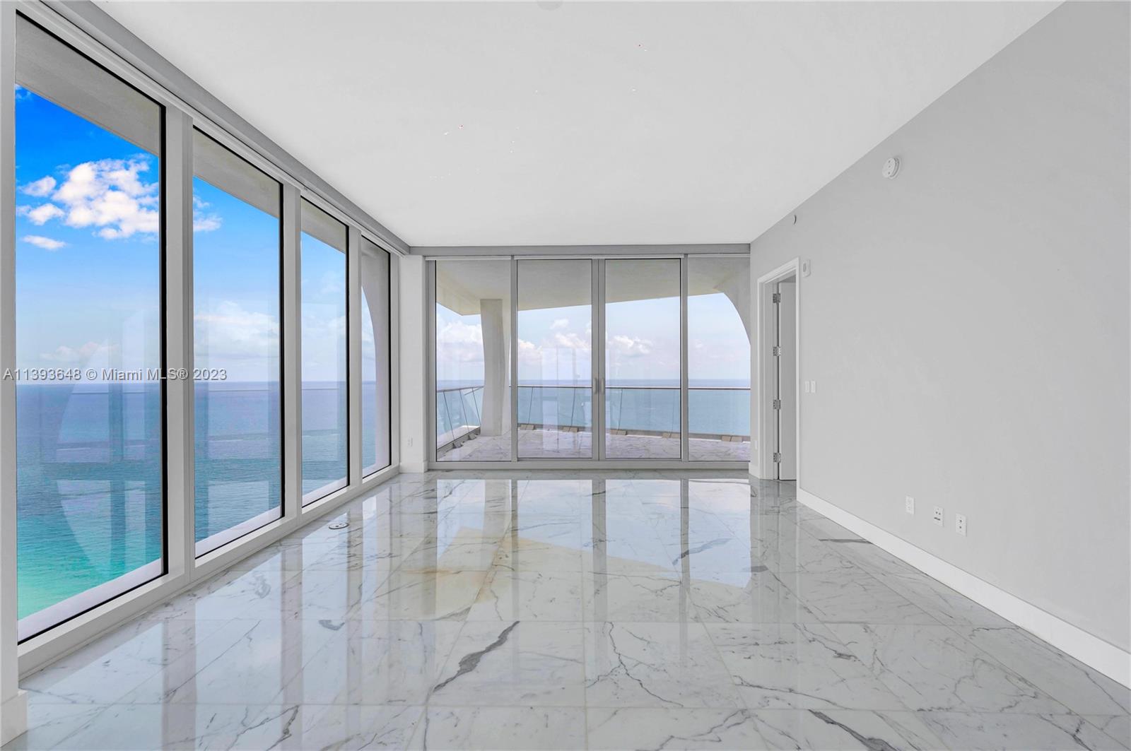 16901 Collins Ave # 4505