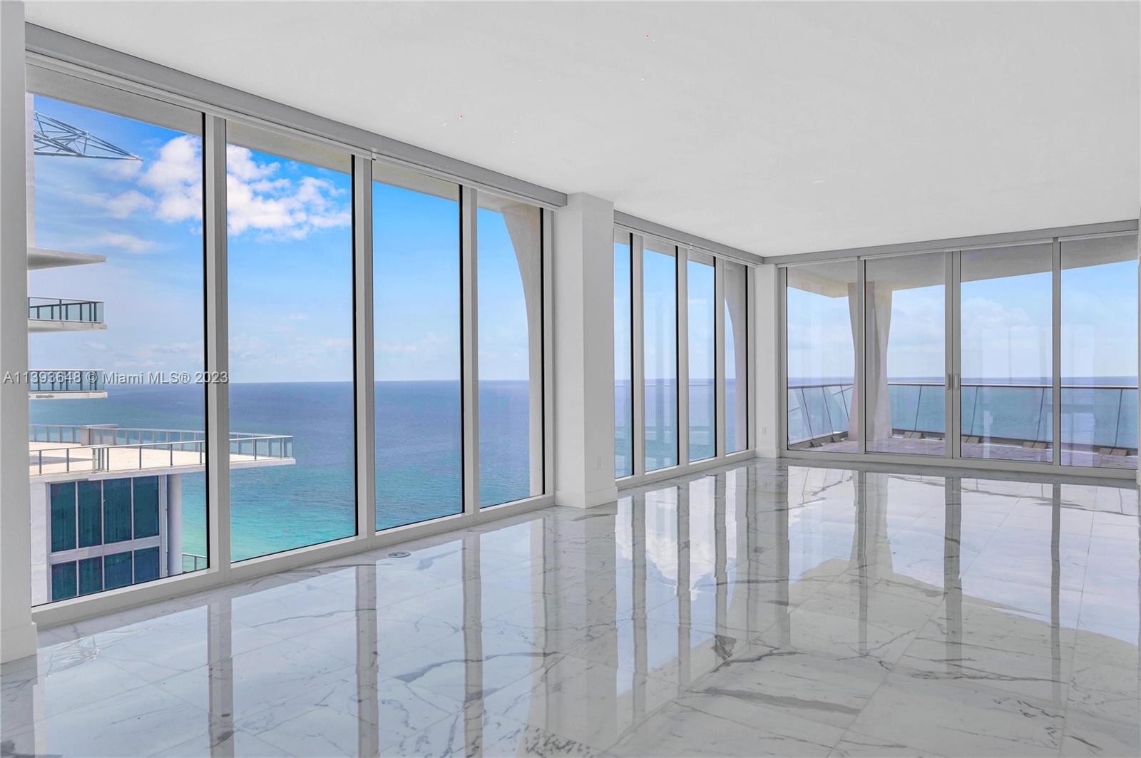 16901 Collins Ave # 4505