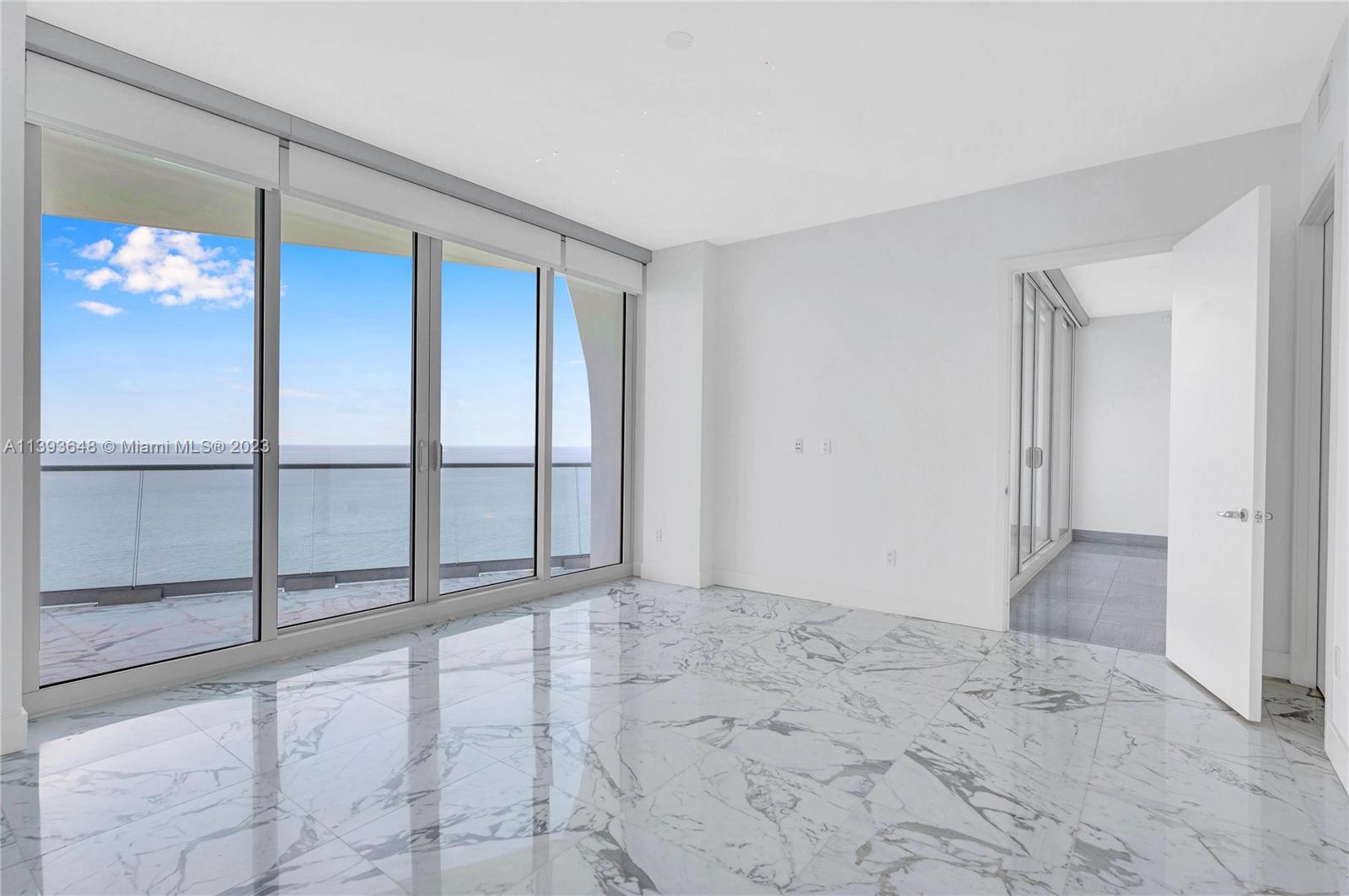 16901 Collins Ave # 4505