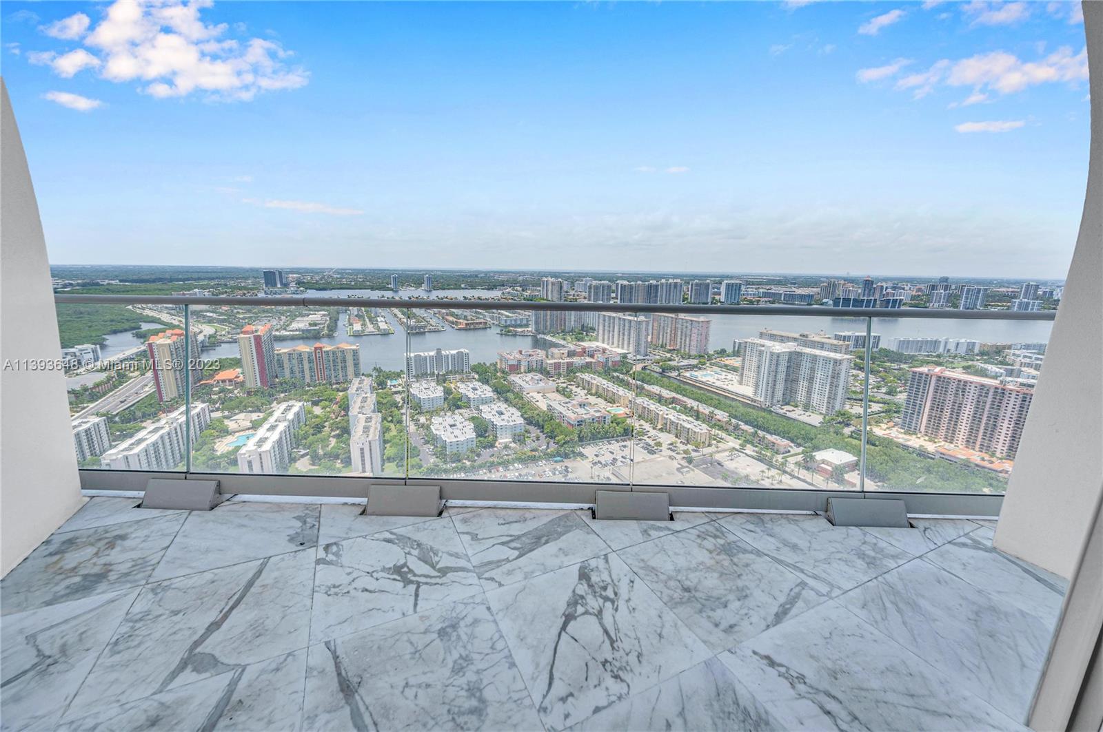 16901 Collins Ave # 4505