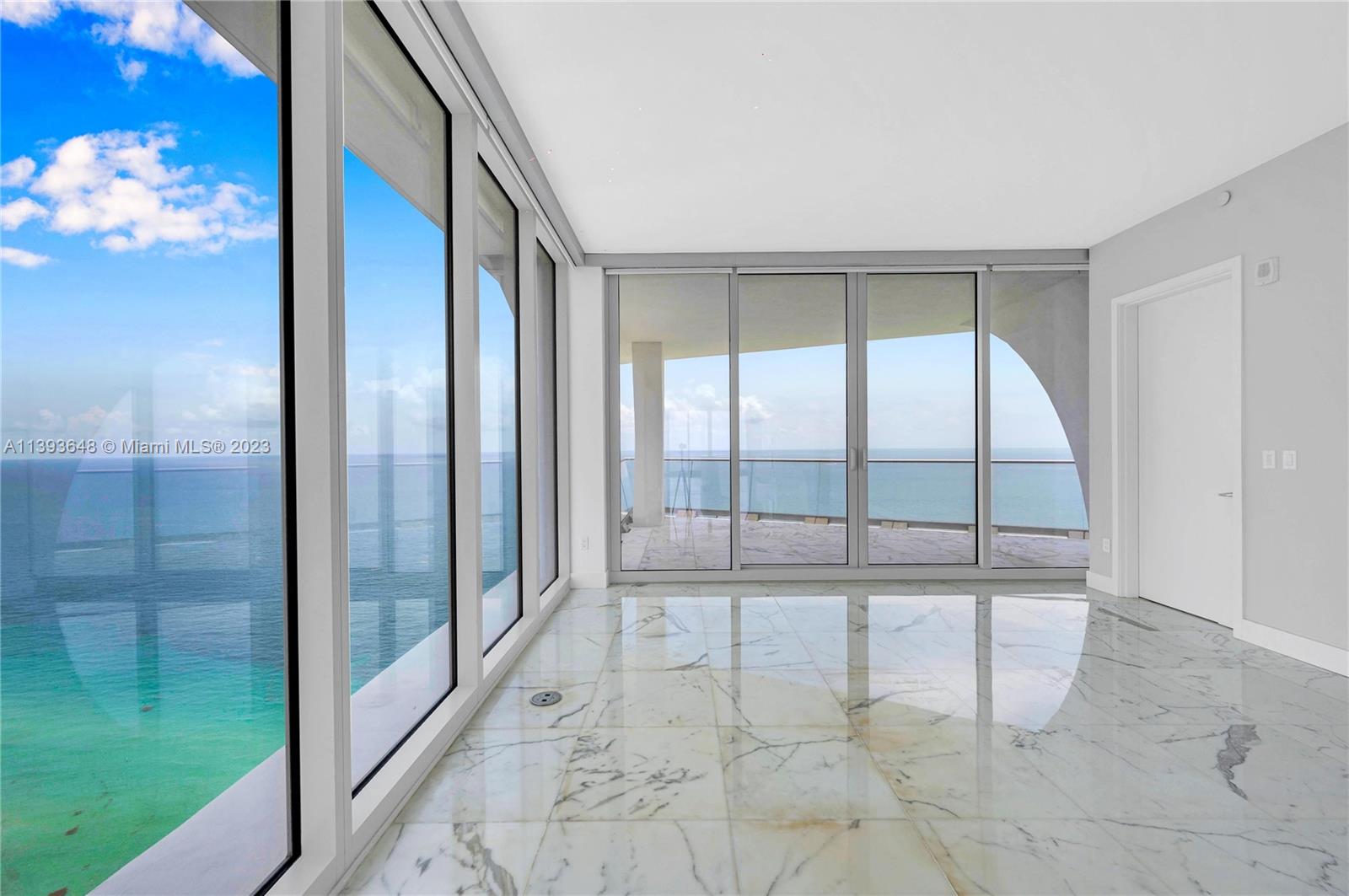 16901 Collins Ave # 4505