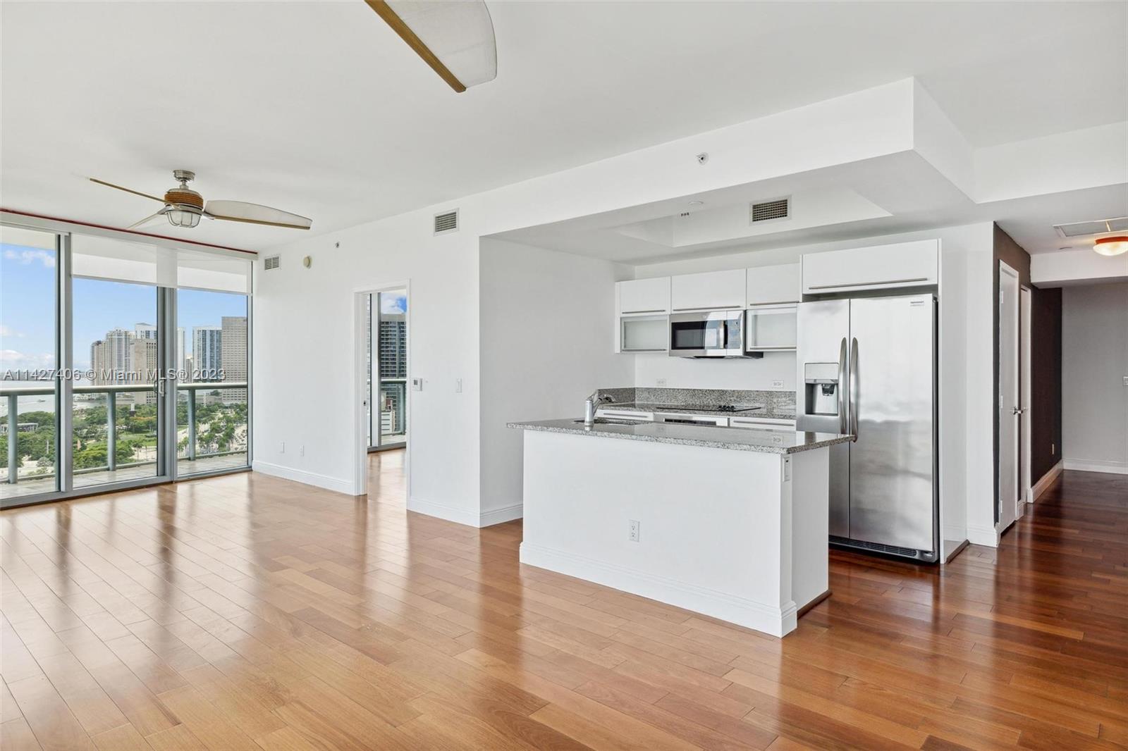 888 Biscayne Blvd # 2208