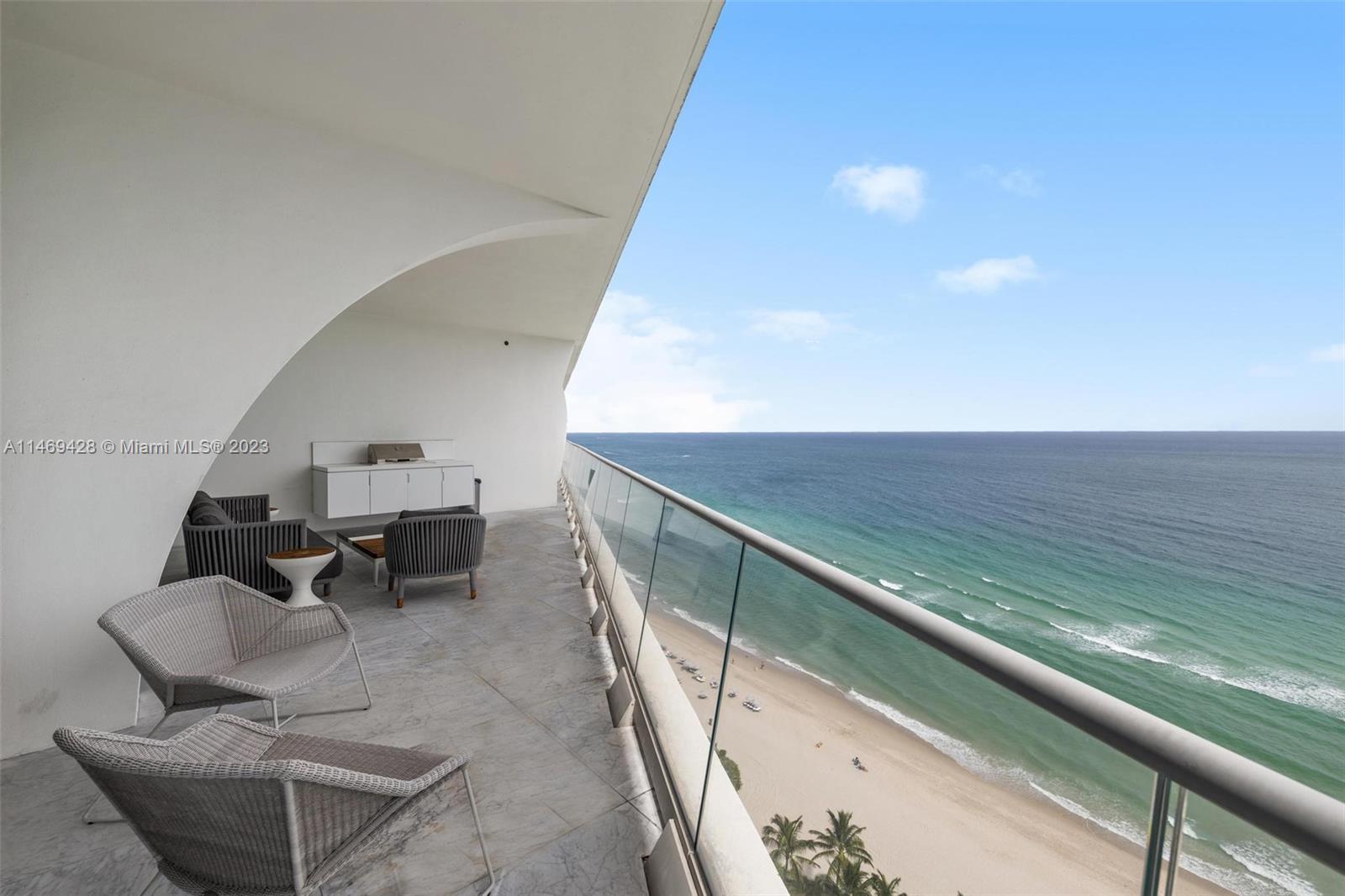 16901 Collins Ave # 1902