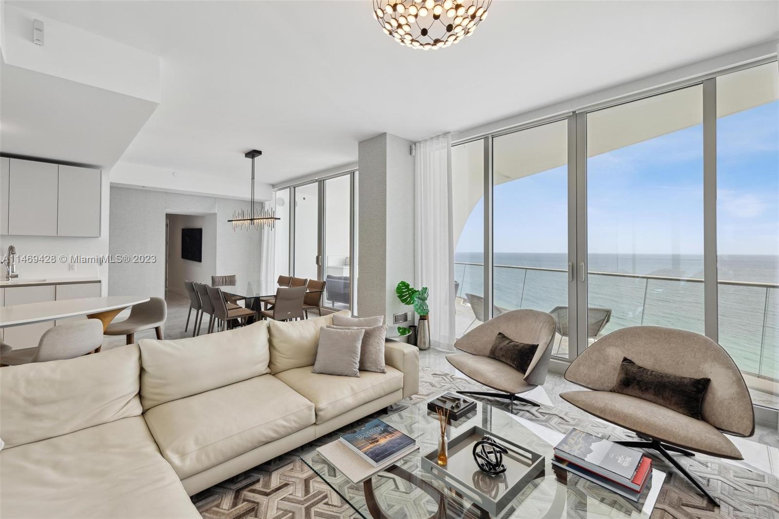 16901 Collins Ave # 1902